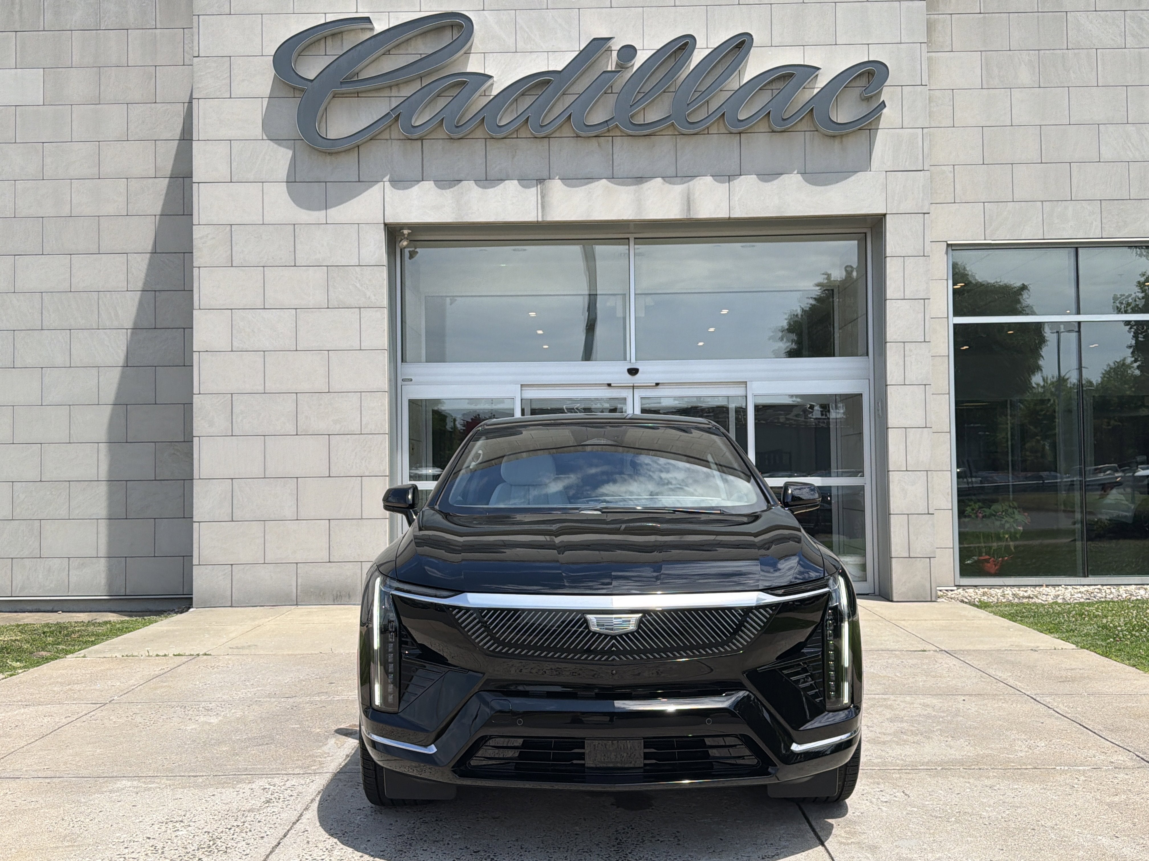 2026 Cadillac OPTIQ Premium Luxury