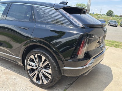 2026 Cadillac OPTIQ Premium Luxury
