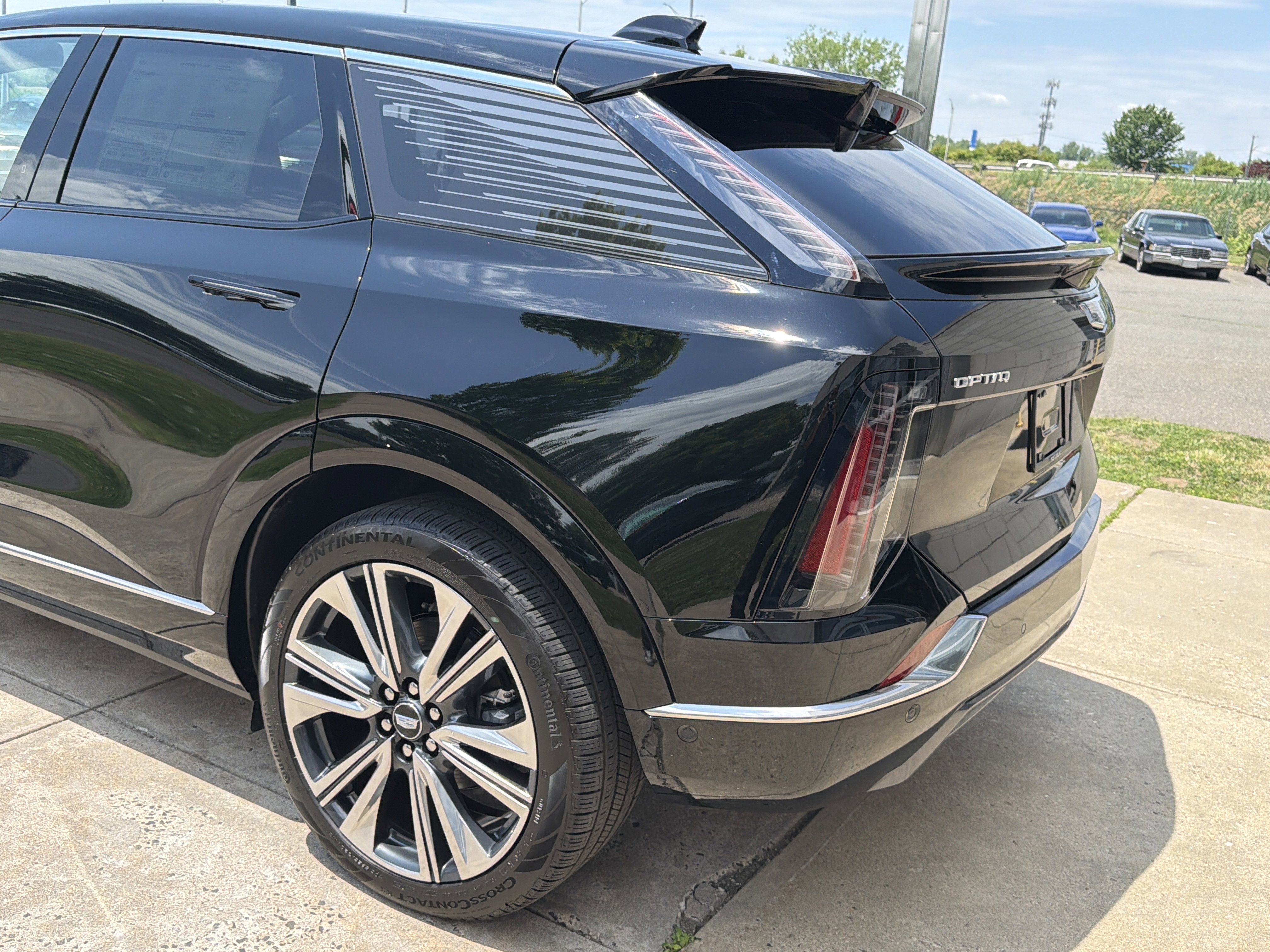 2026 Cadillac OPTIQ Premium Luxury