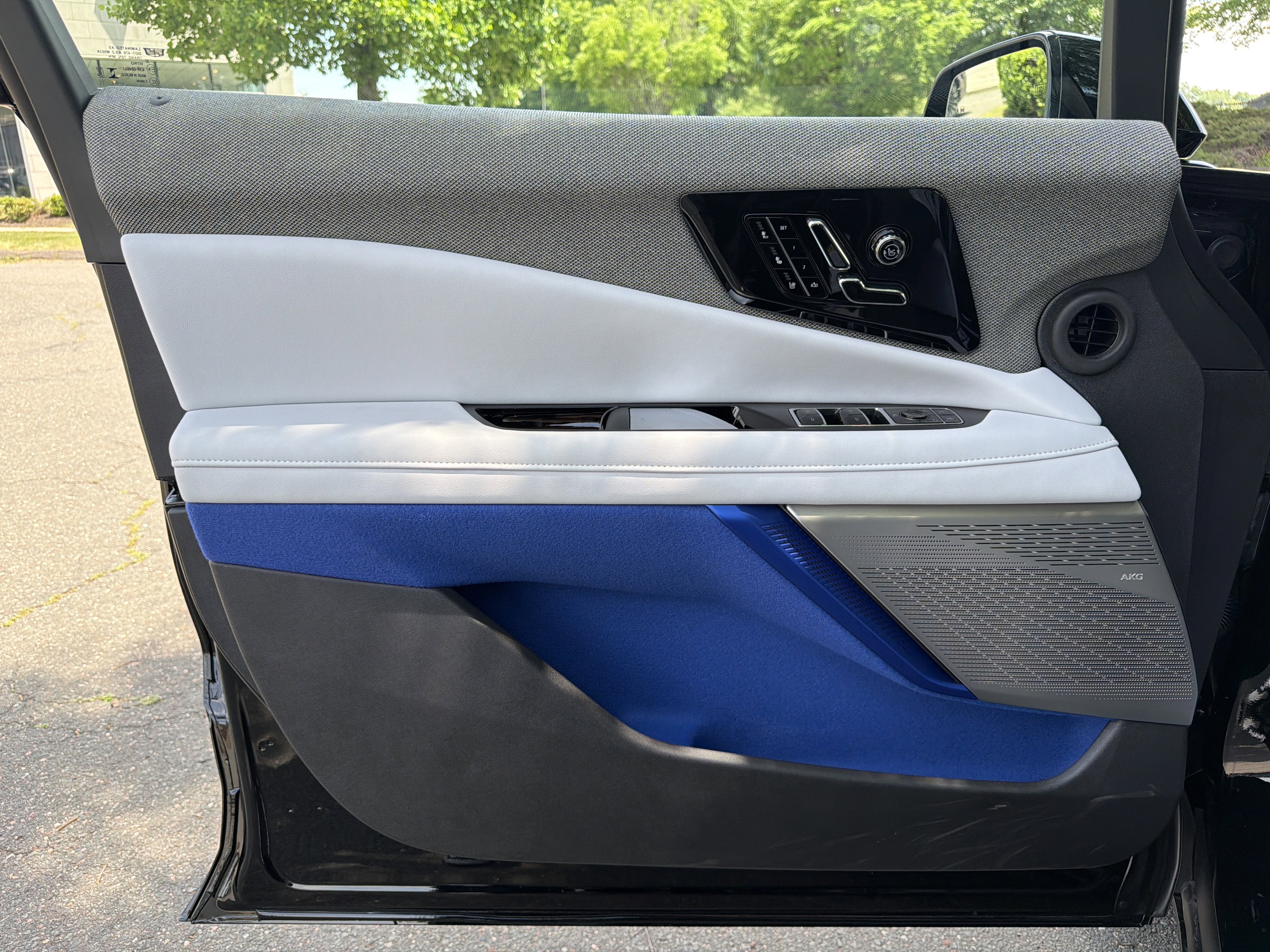 2026 Cadillac OPTIQ Premium Luxury