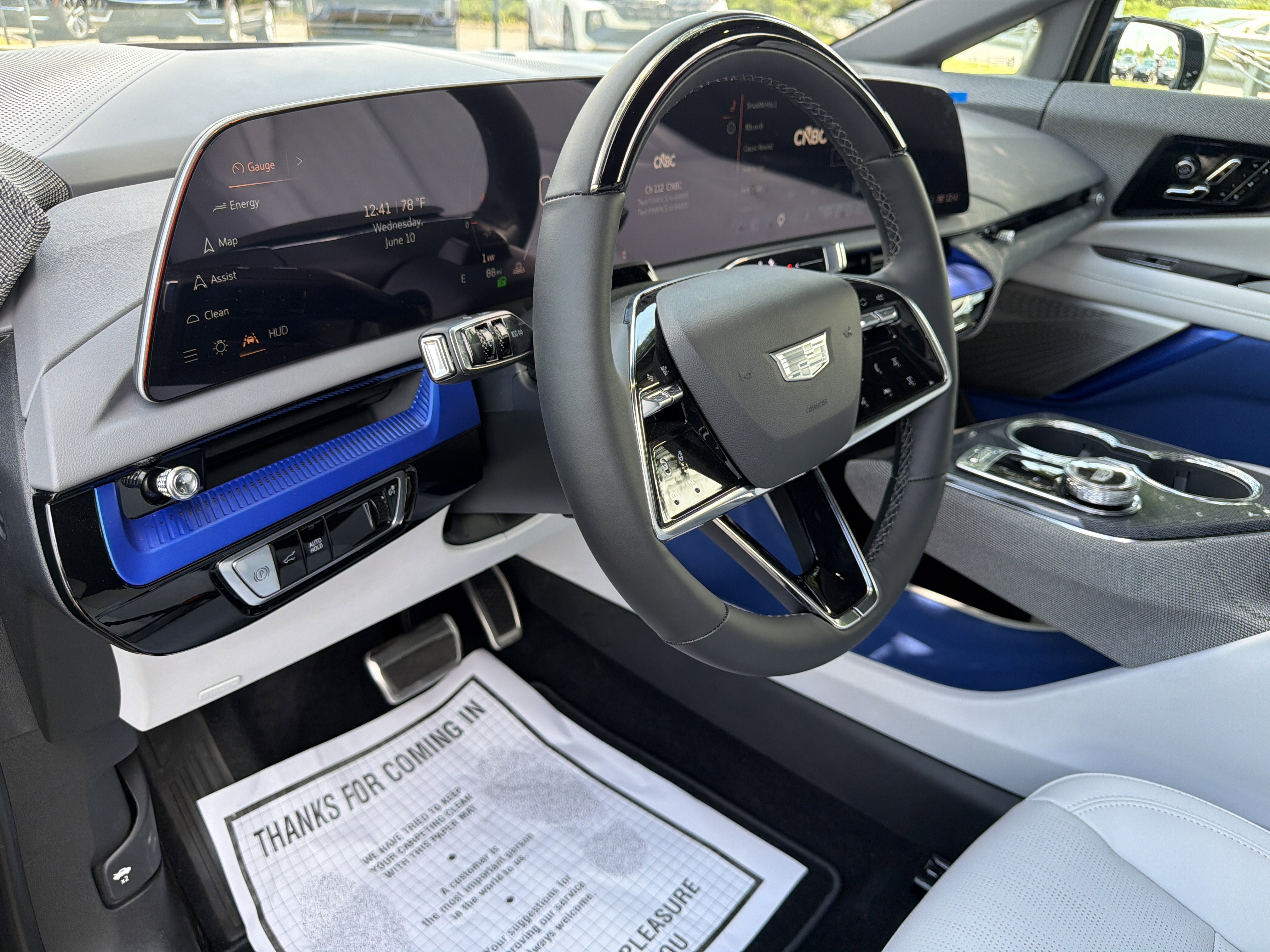 2026 Cadillac OPTIQ Premium Luxury