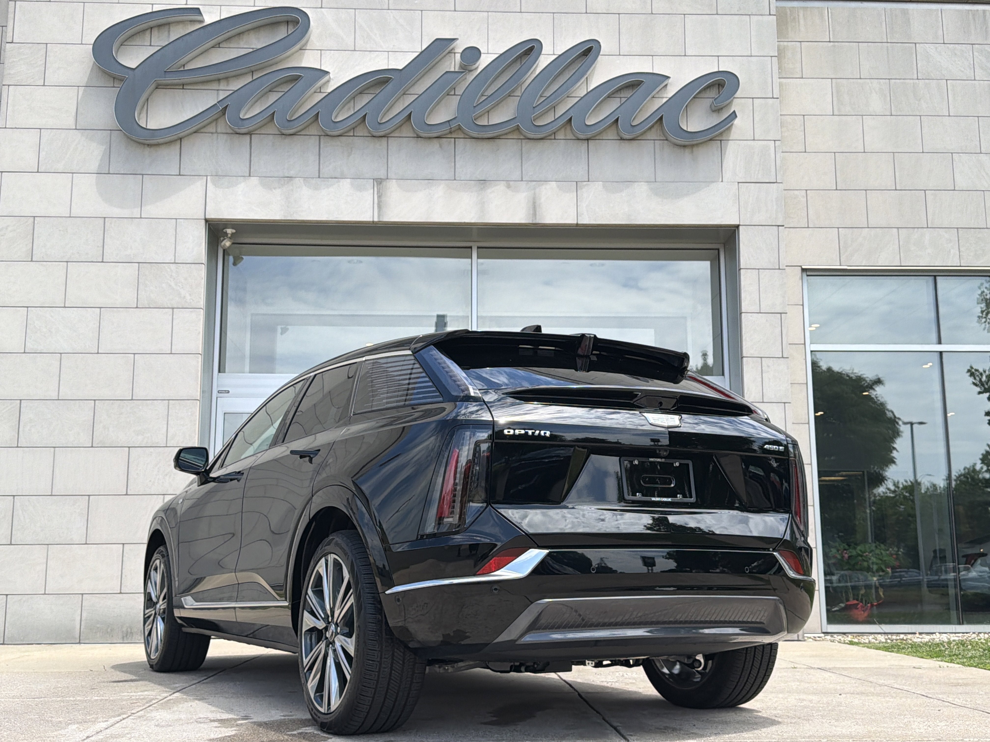 2026 Cadillac OPTIQ Premium Luxury