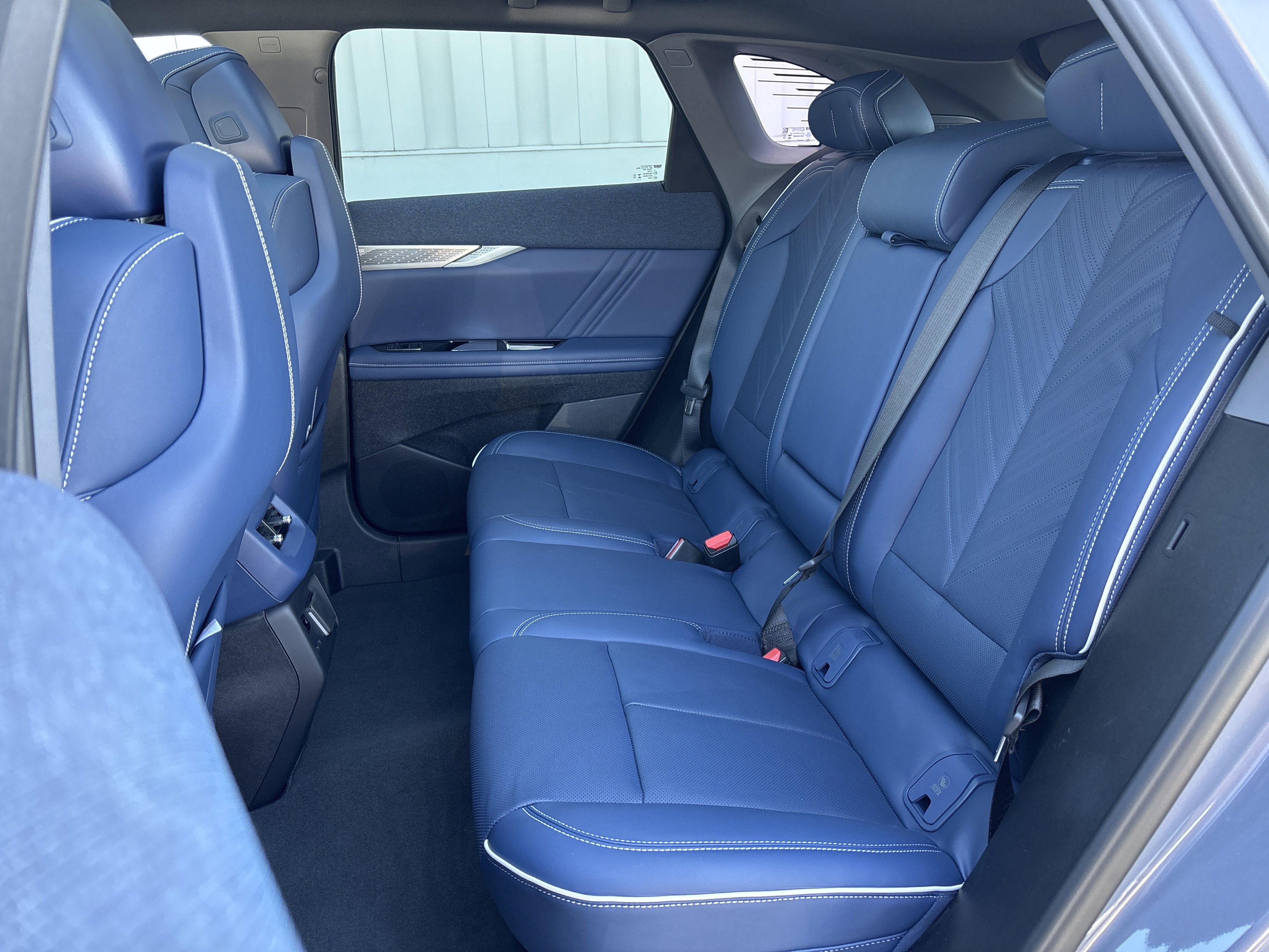 2026 Cadillac OPTIQ Premium Luxury