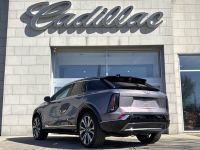 2026 Cadillac OPTIQ Premium Luxury