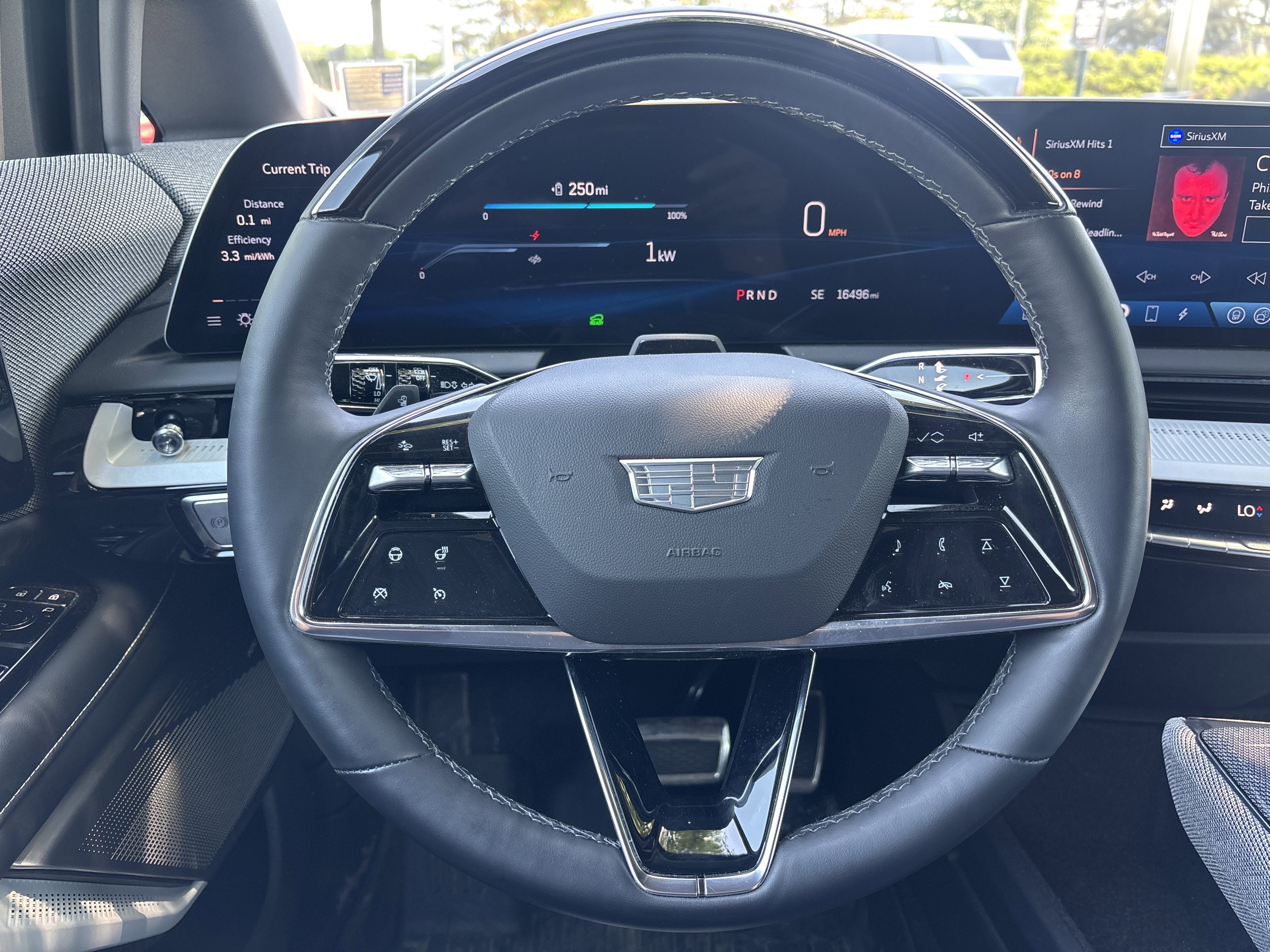 2025 Cadillac OPTIQ Luxury 2