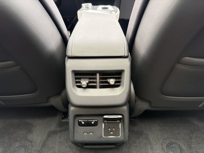2025 Cadillac OPTIQ Luxury 2