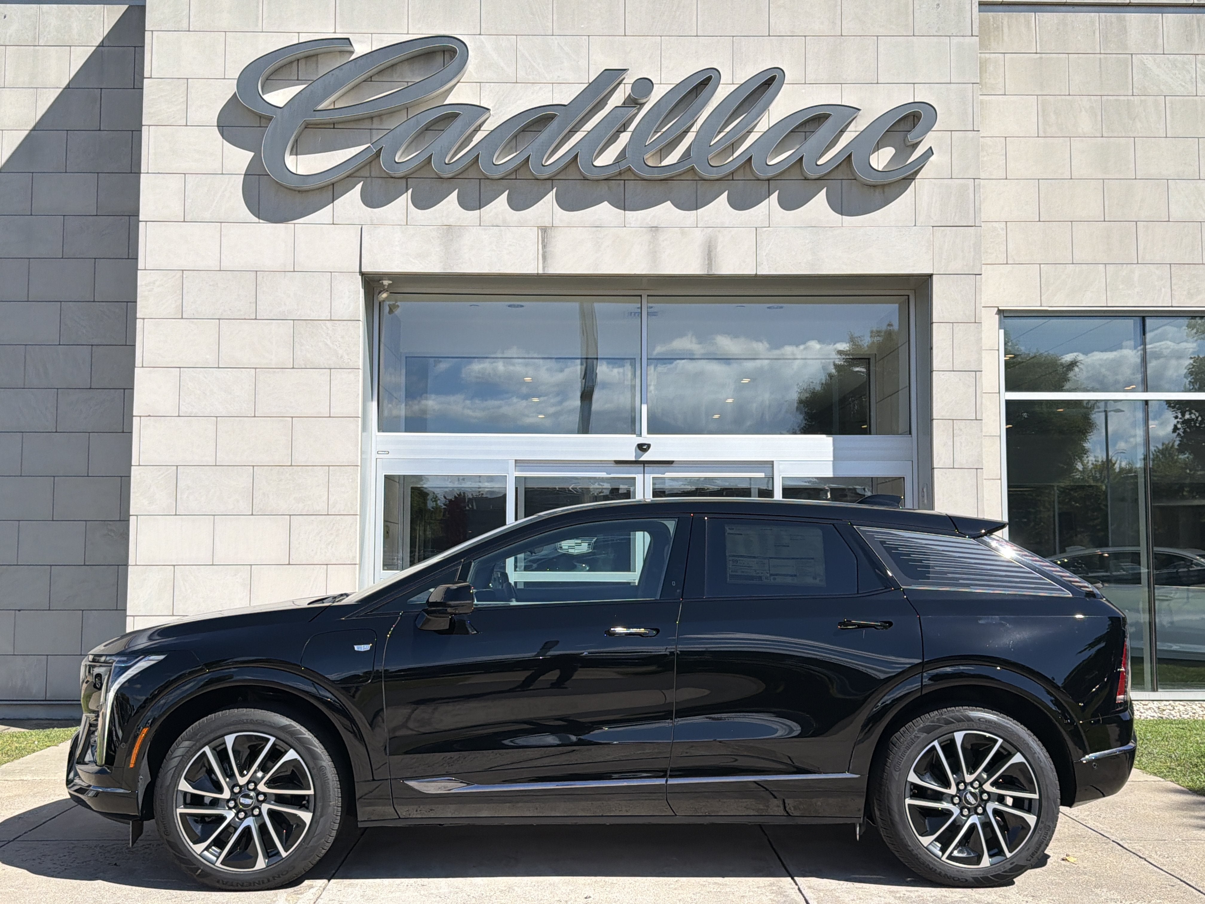 2027 Cadillac OPTIQ Sport