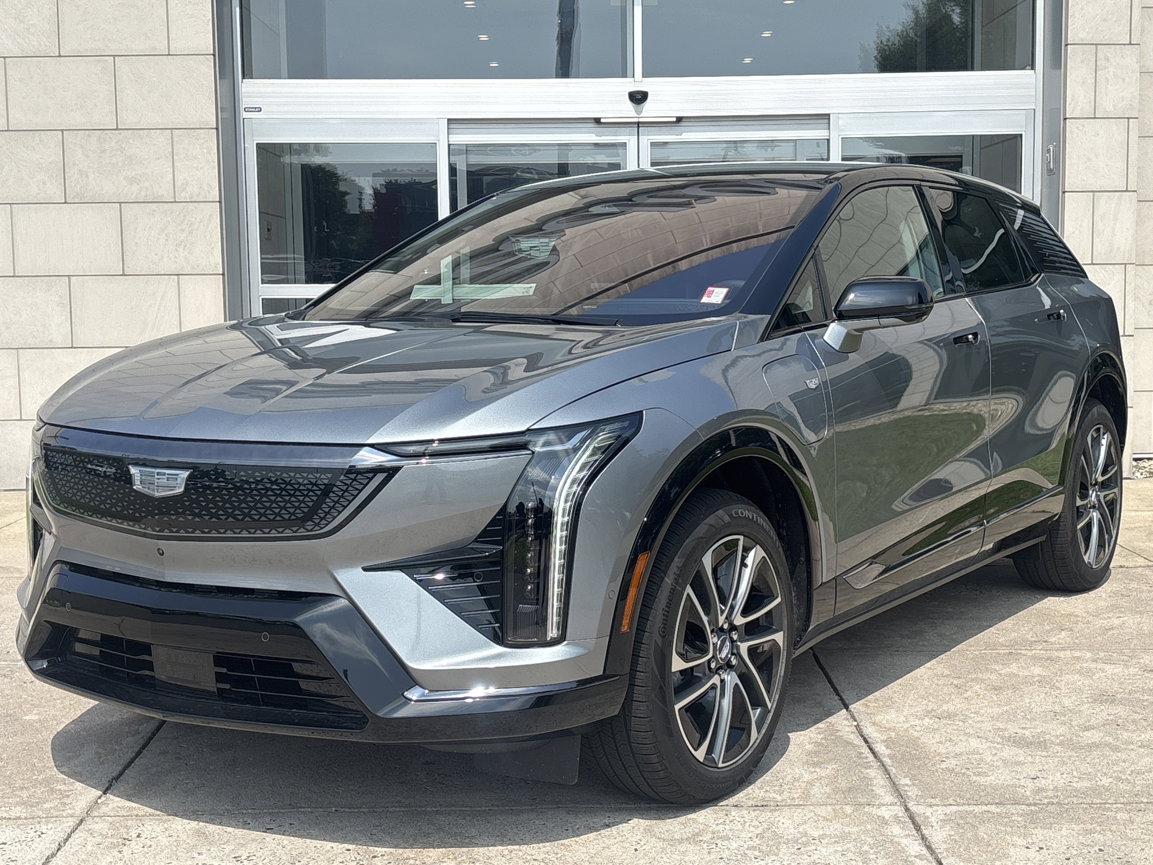 2025 Cadillac OPTIQ Sport 1