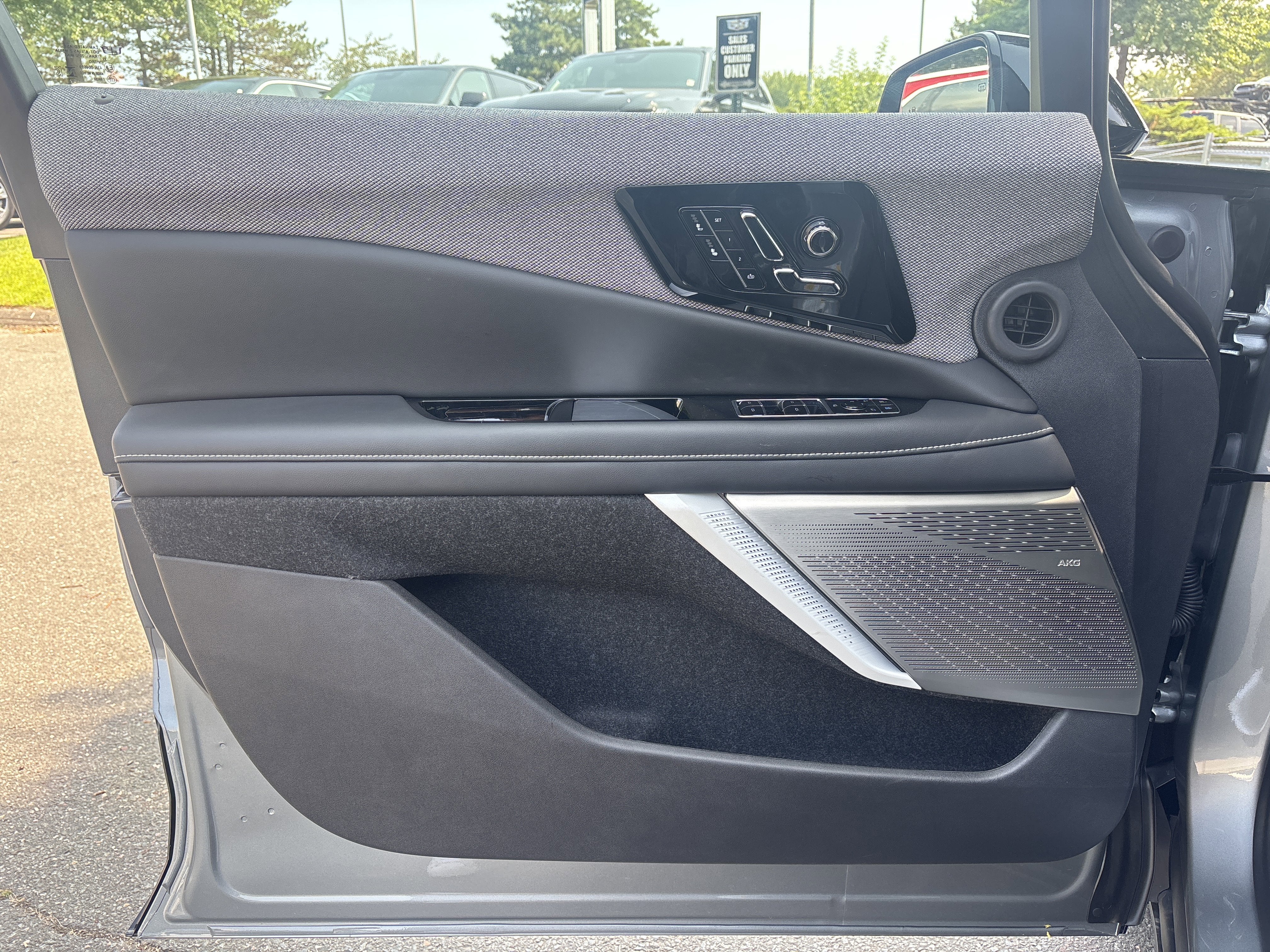 2025 Cadillac OPTIQ Sport 1