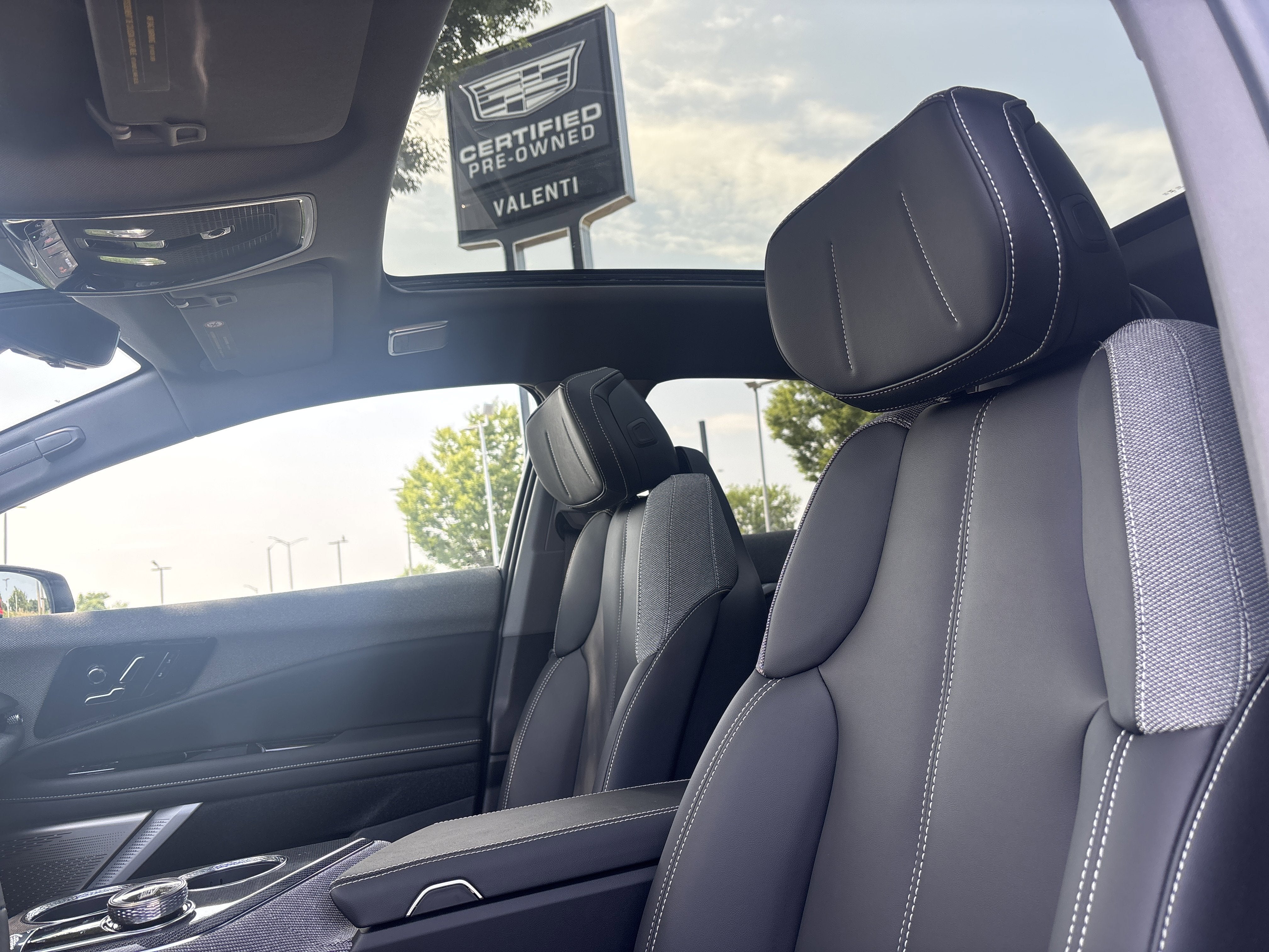 2025 Cadillac OPTIQ Sport 1