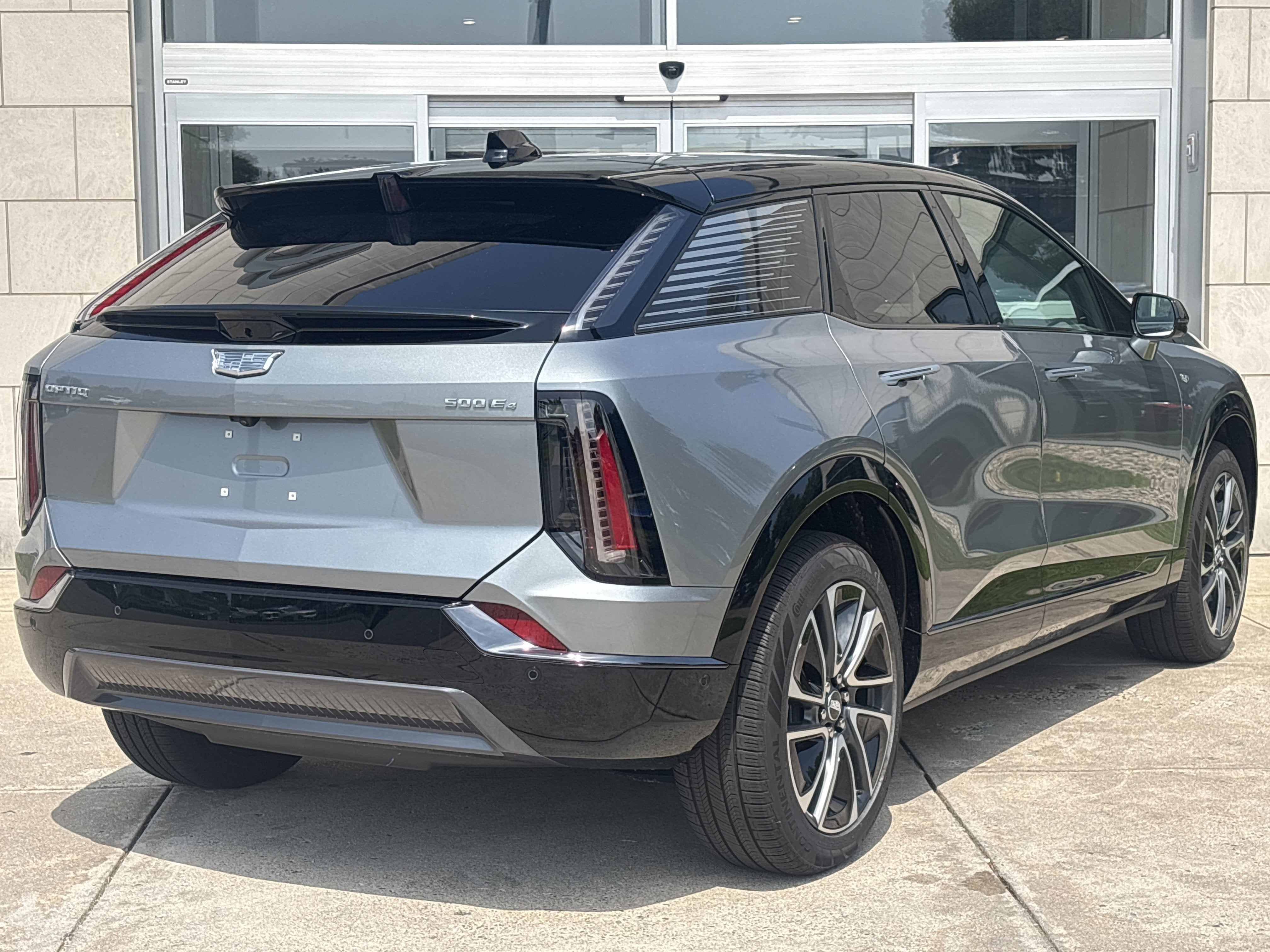 2025 Cadillac OPTIQ Sport 1