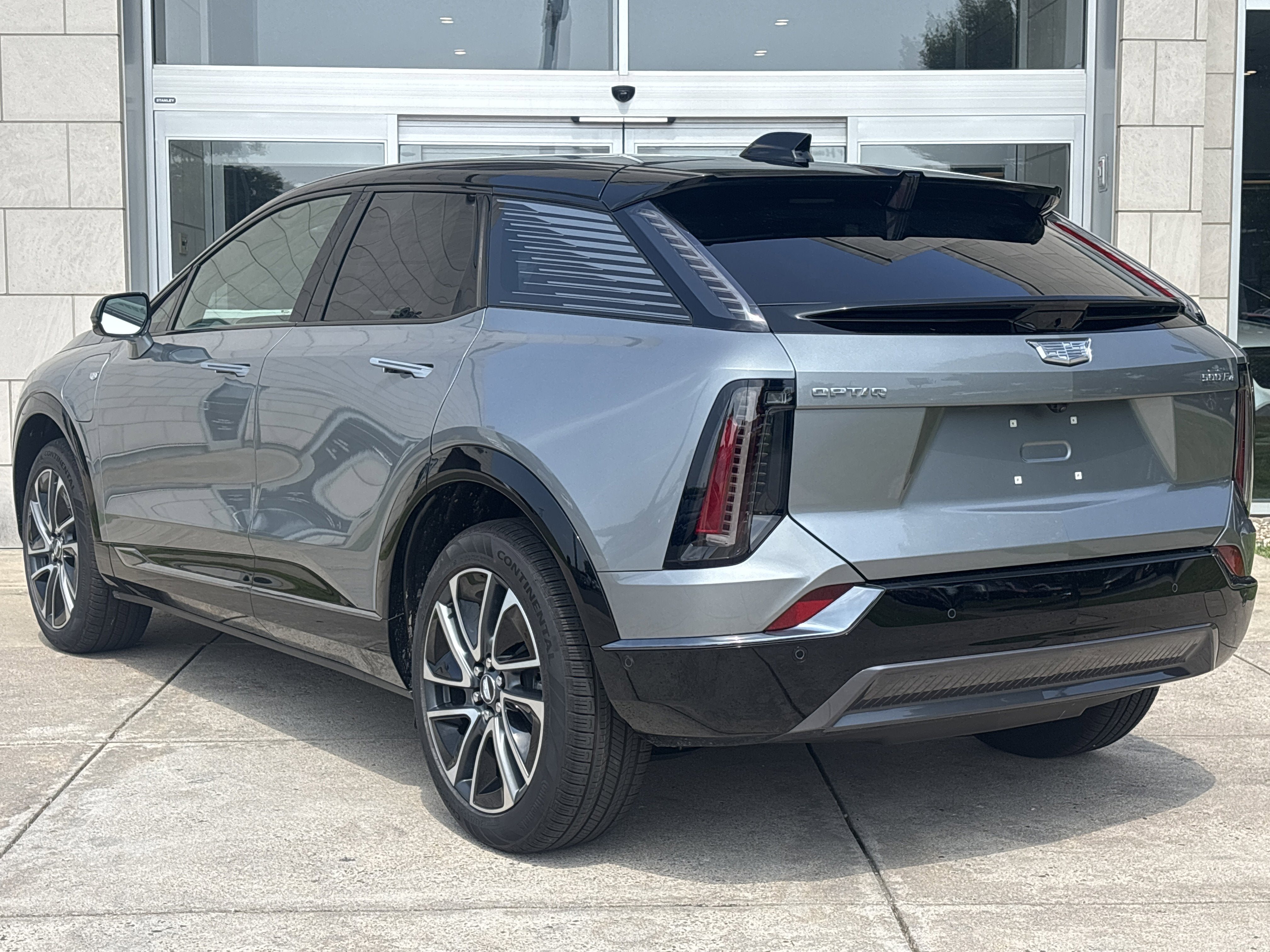 2025 Cadillac OPTIQ Sport 1