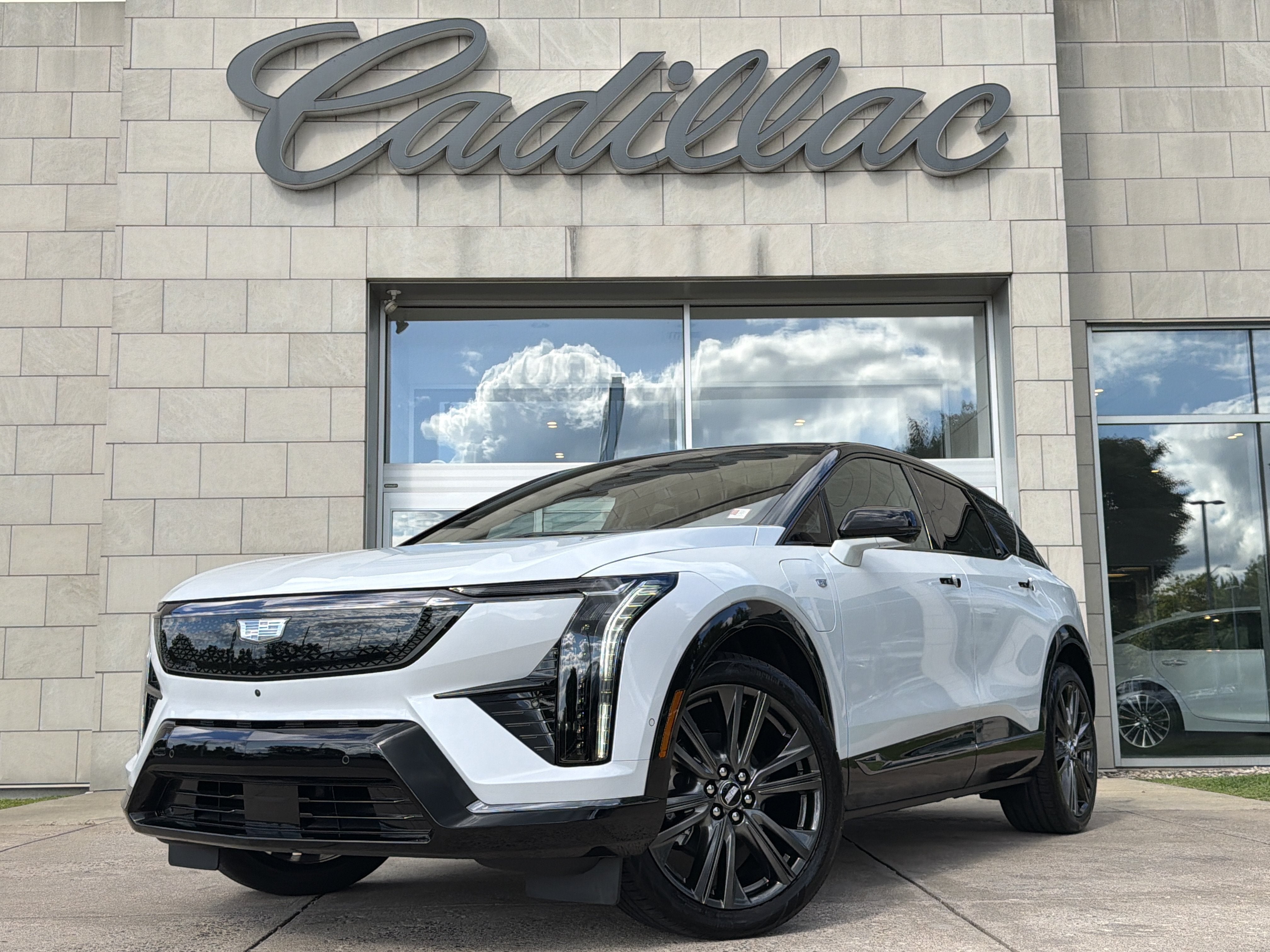 2027 Cadillac OPTIQ Premium Sport