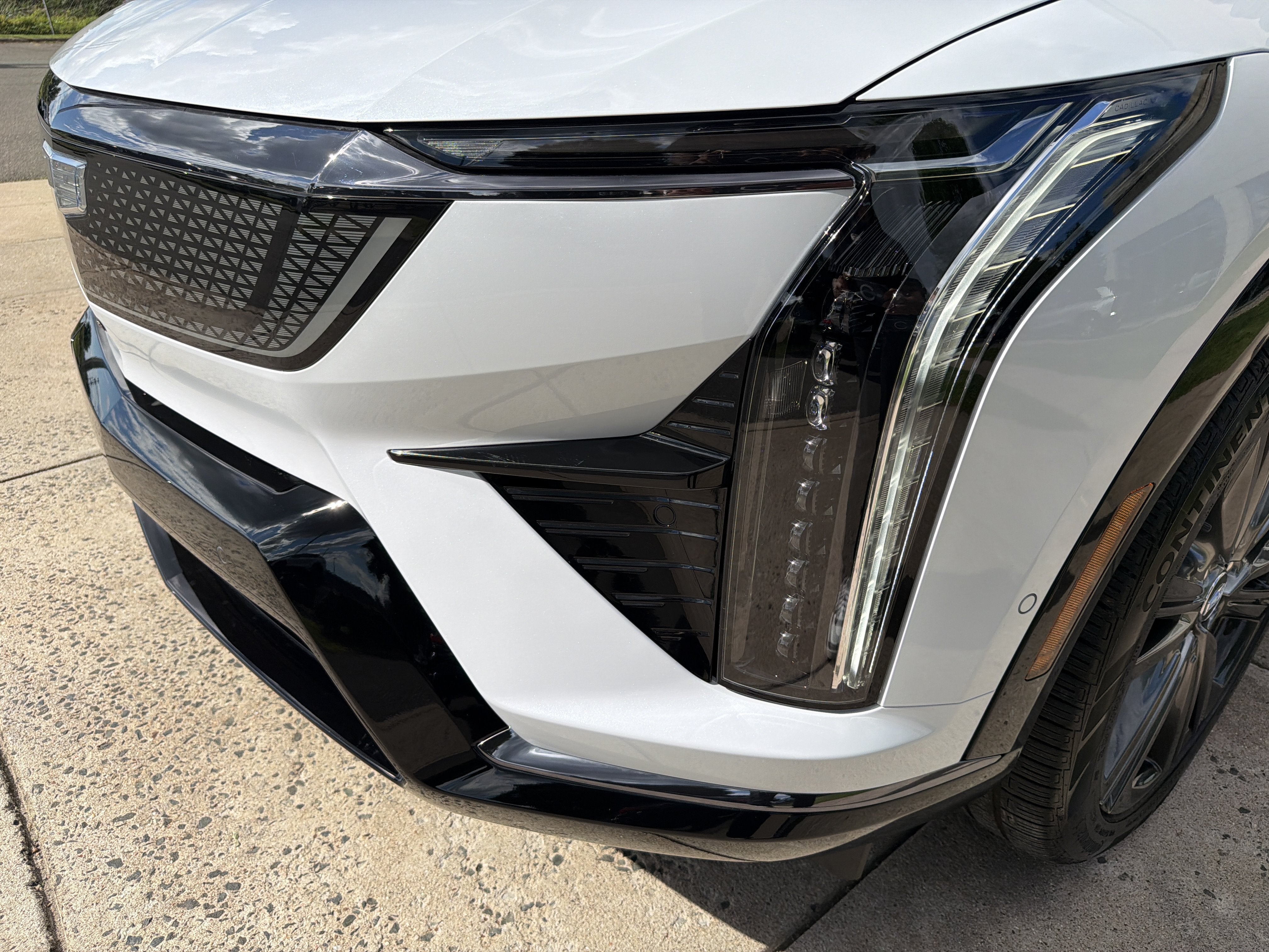 2027 Cadillac OPTIQ Premium Sport