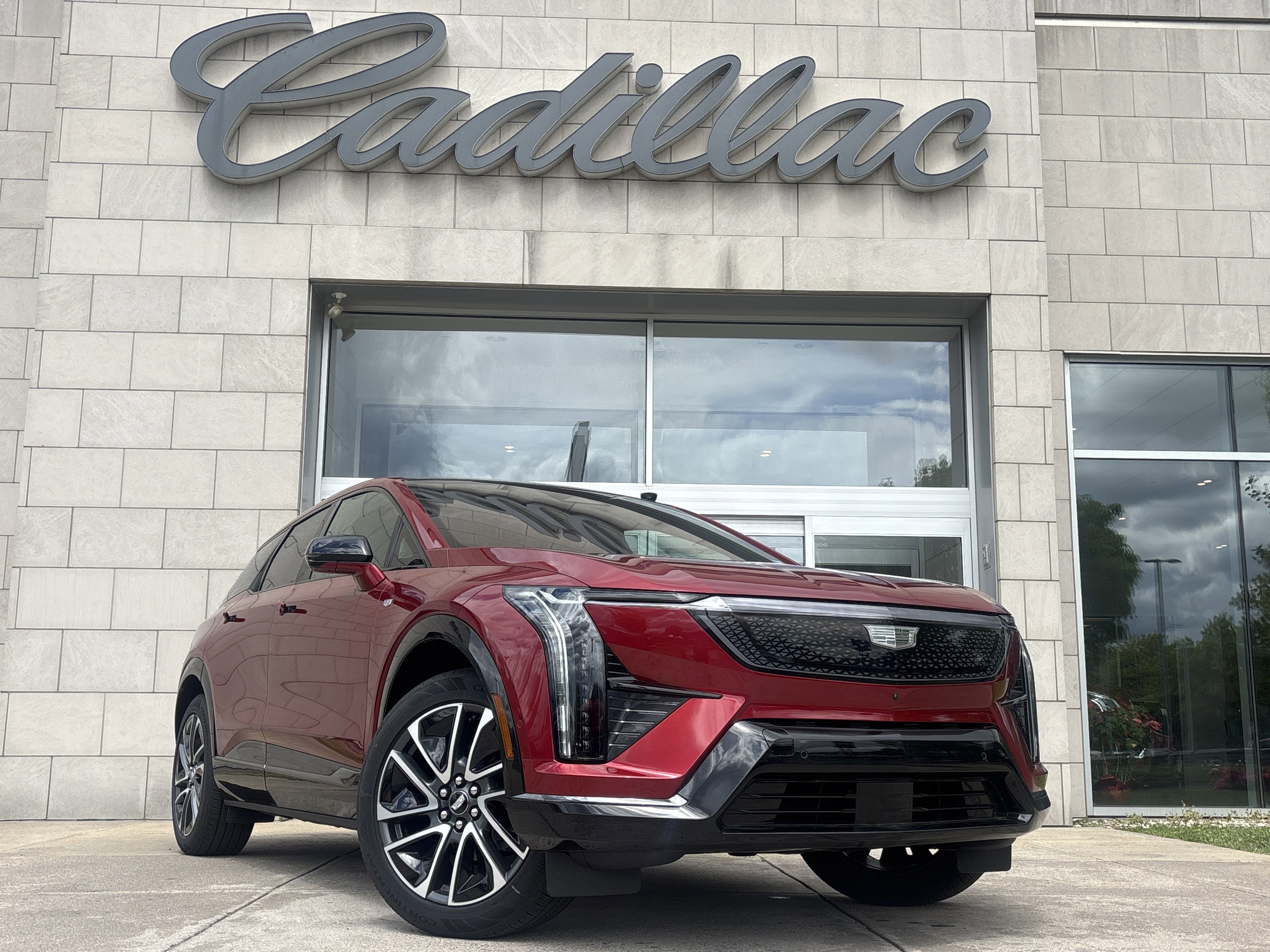 2025 Cadillac Optiq Sport 2 AWD's photo