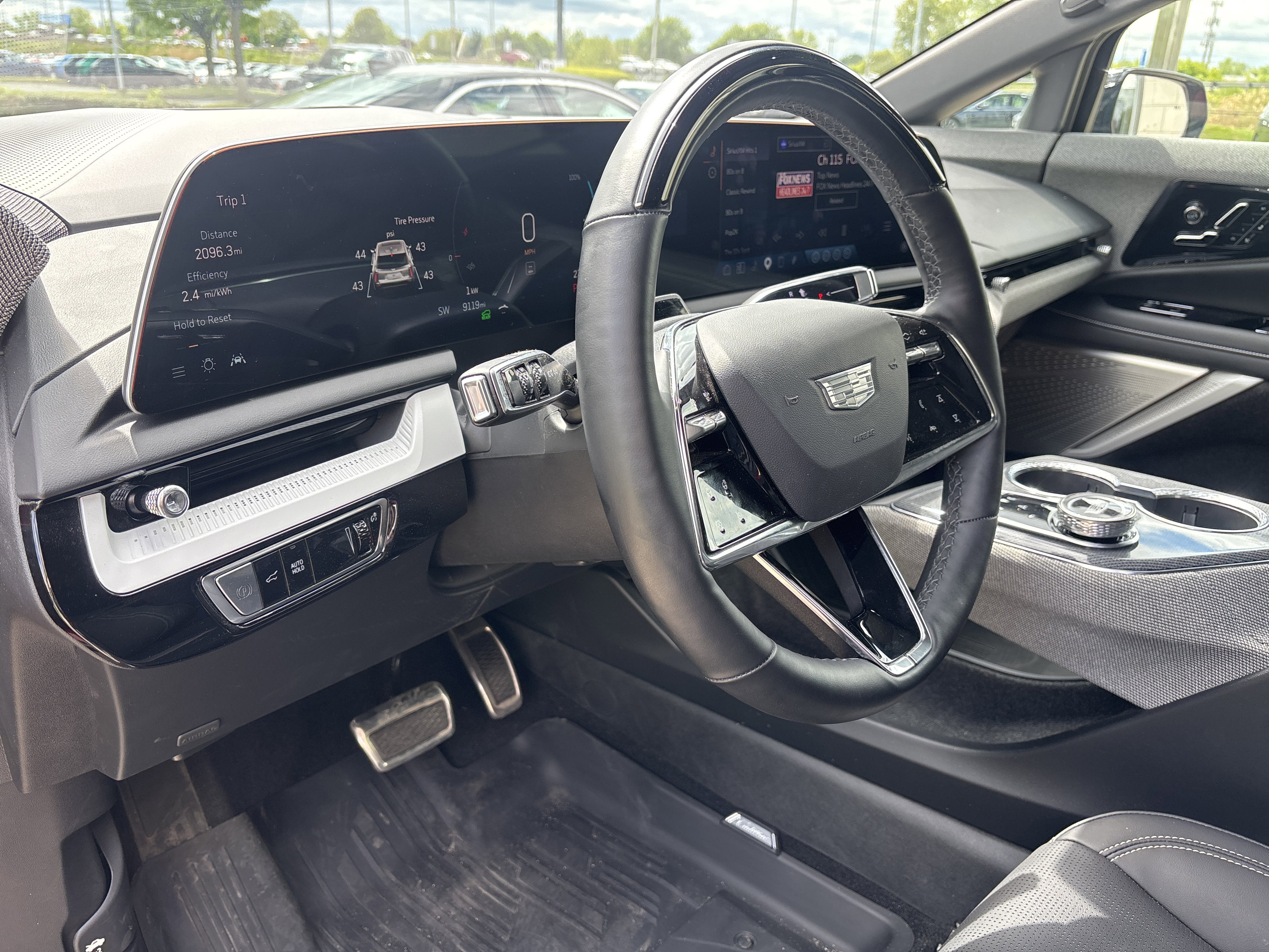 2025 Cadillac OPTIQ Sport 2