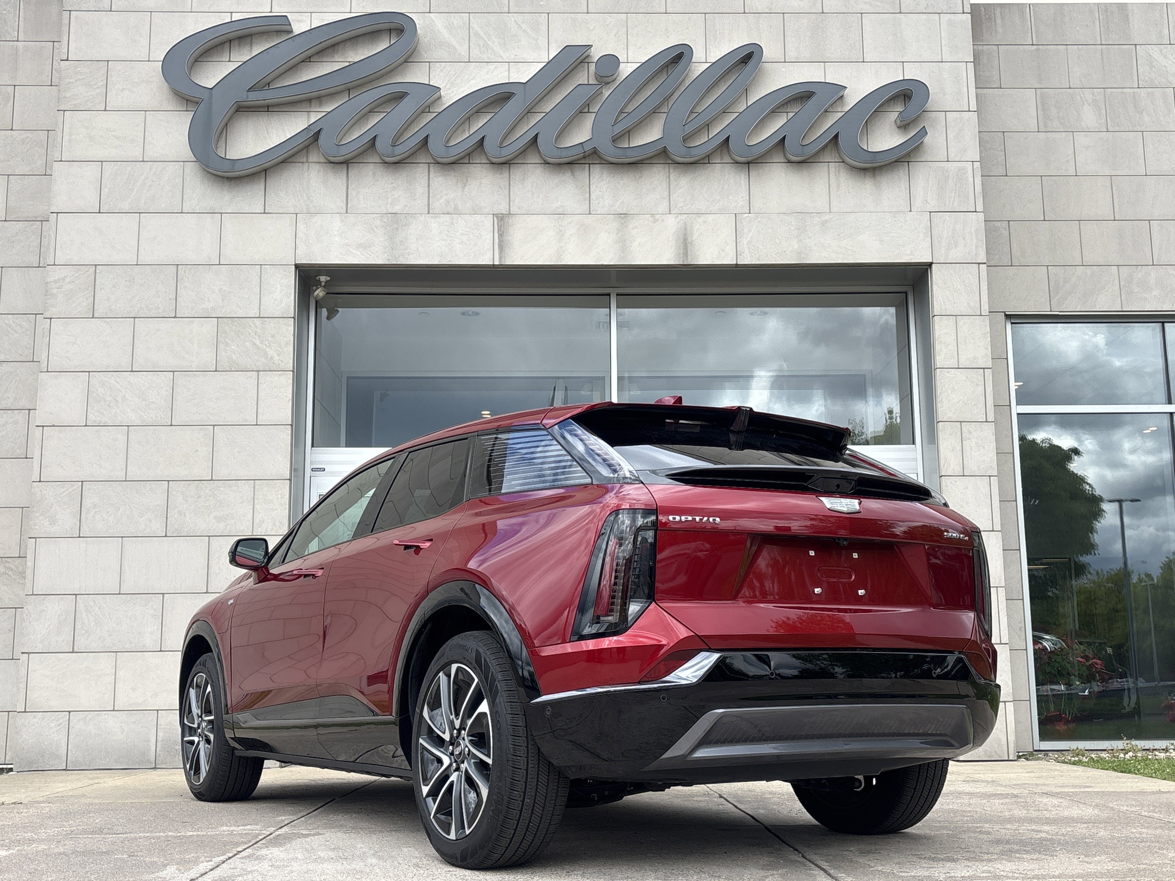 2025 Cadillac OPTIQ Sport 2