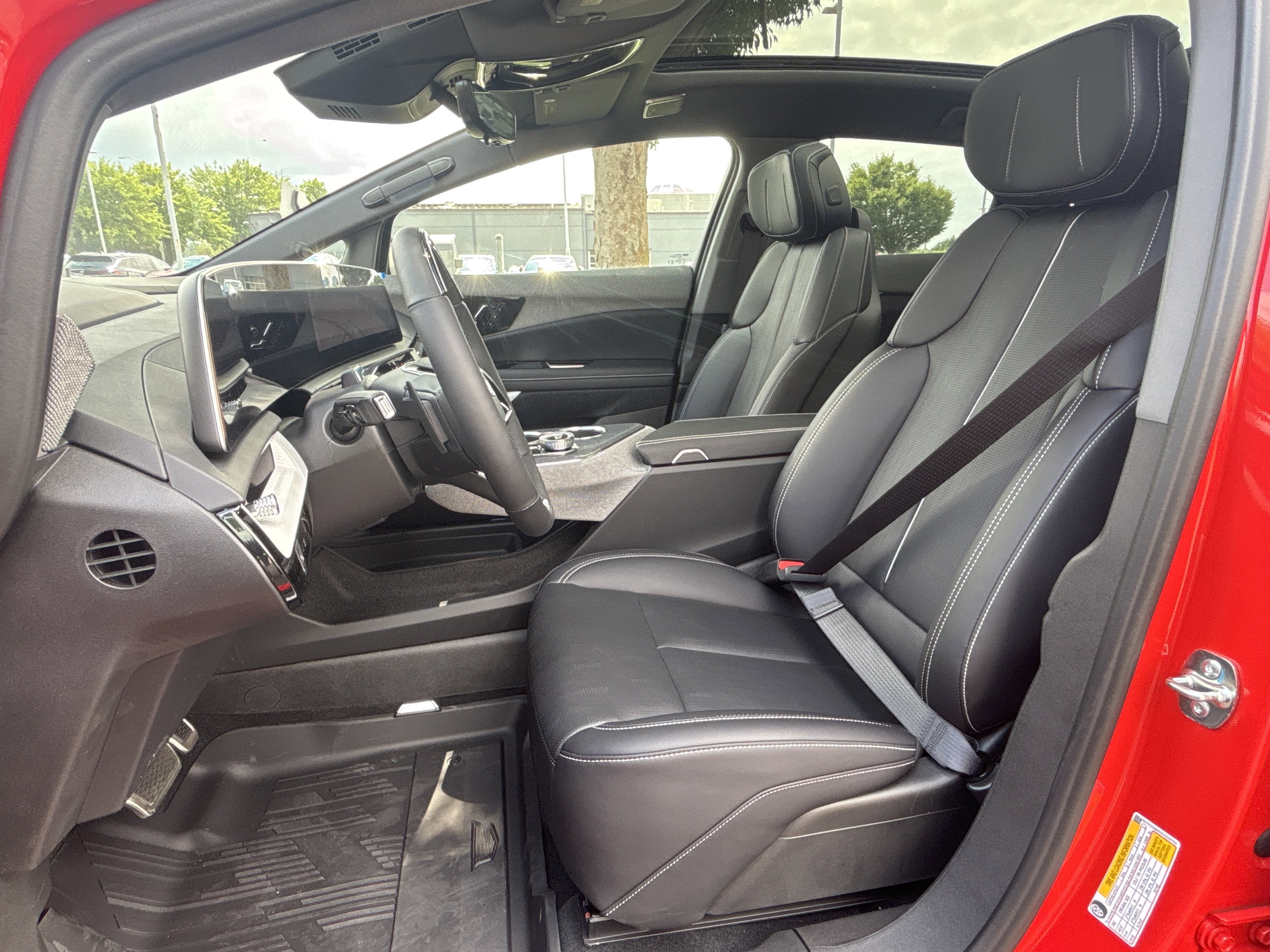 2025 Cadillac OPTIQ Sport 2