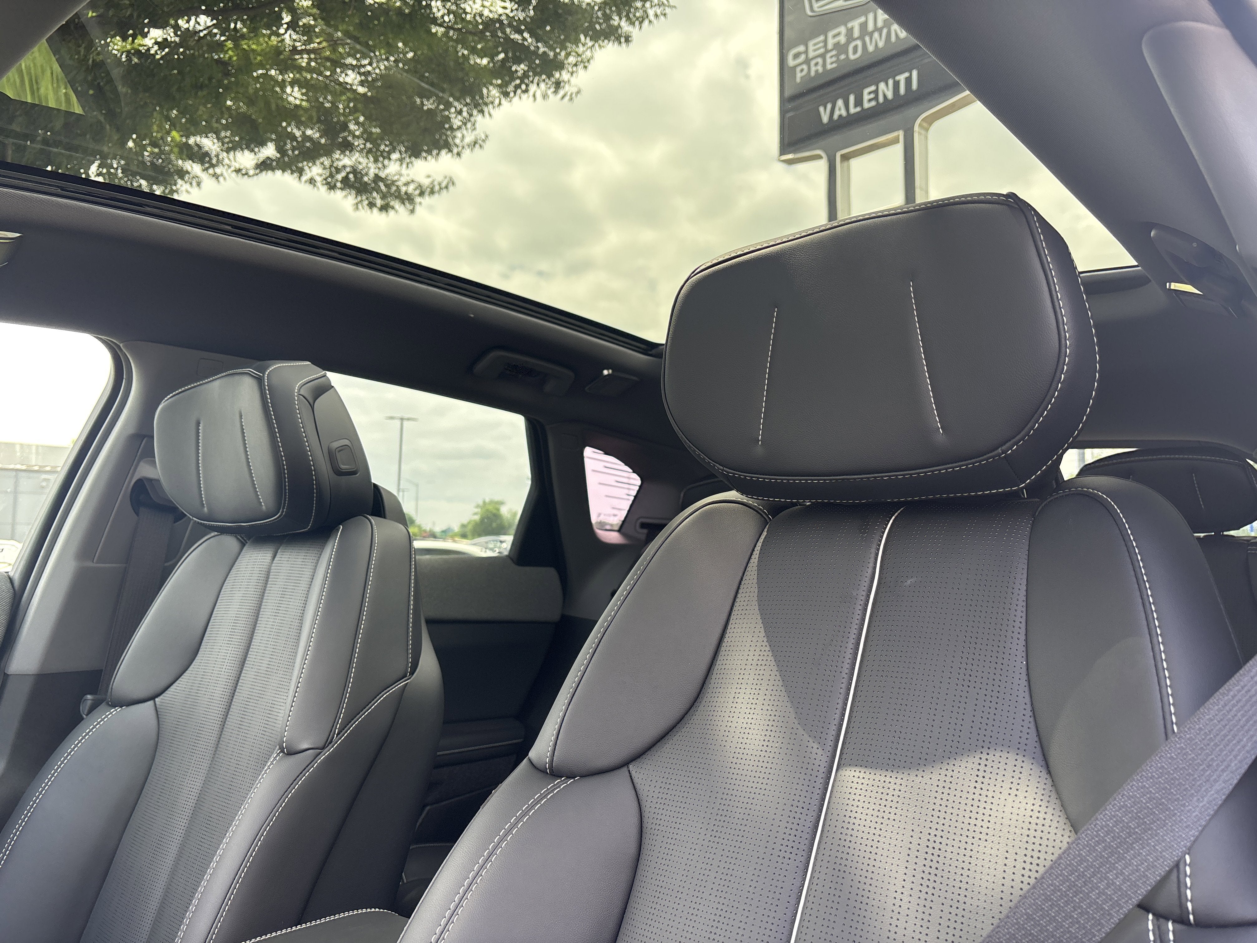 2025 Cadillac OPTIQ Sport 2