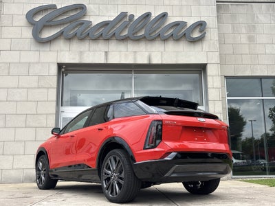 2025 Cadillac OPTIQ Sport 2