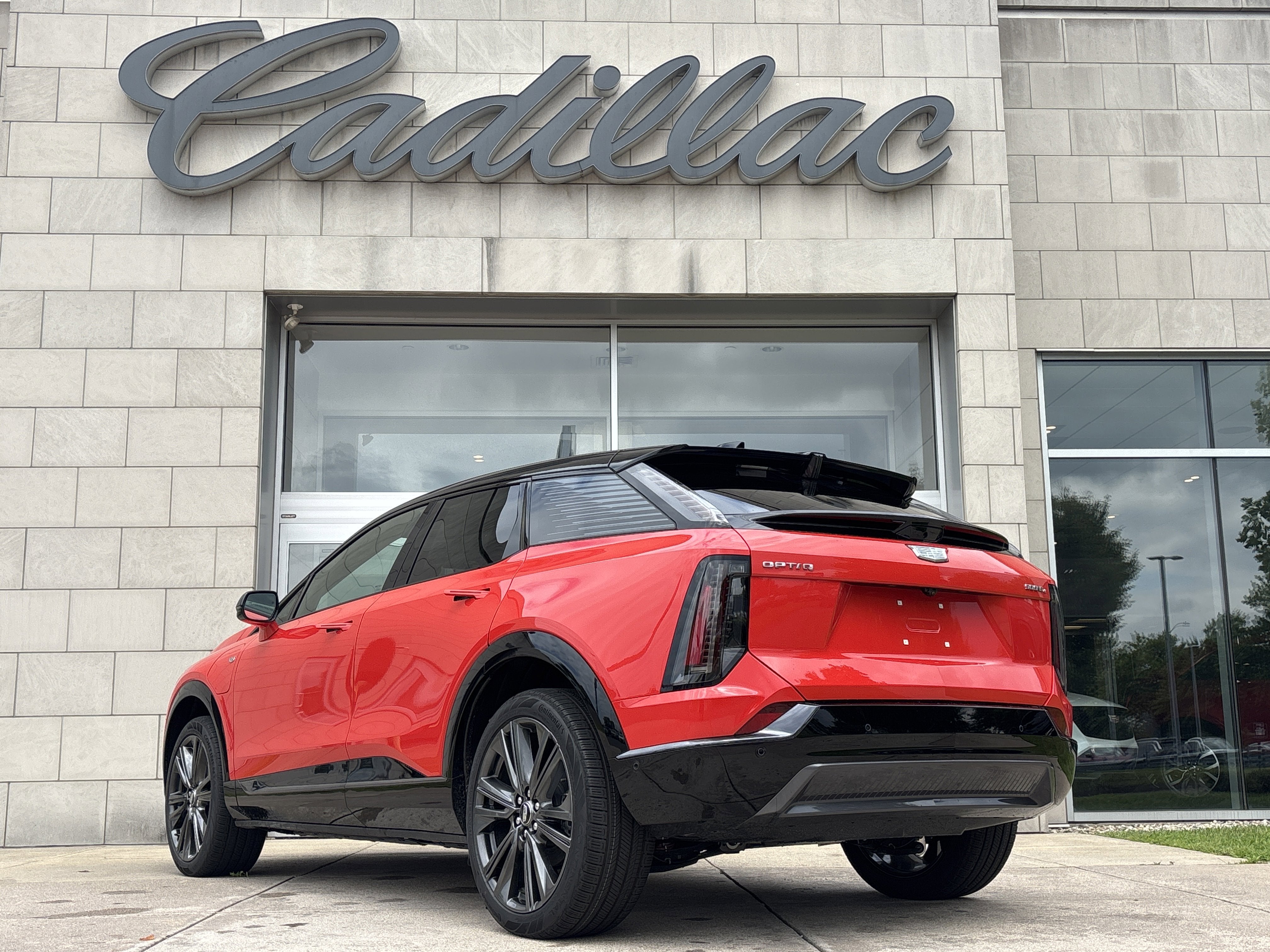 2025 Cadillac OPTIQ Sport 2