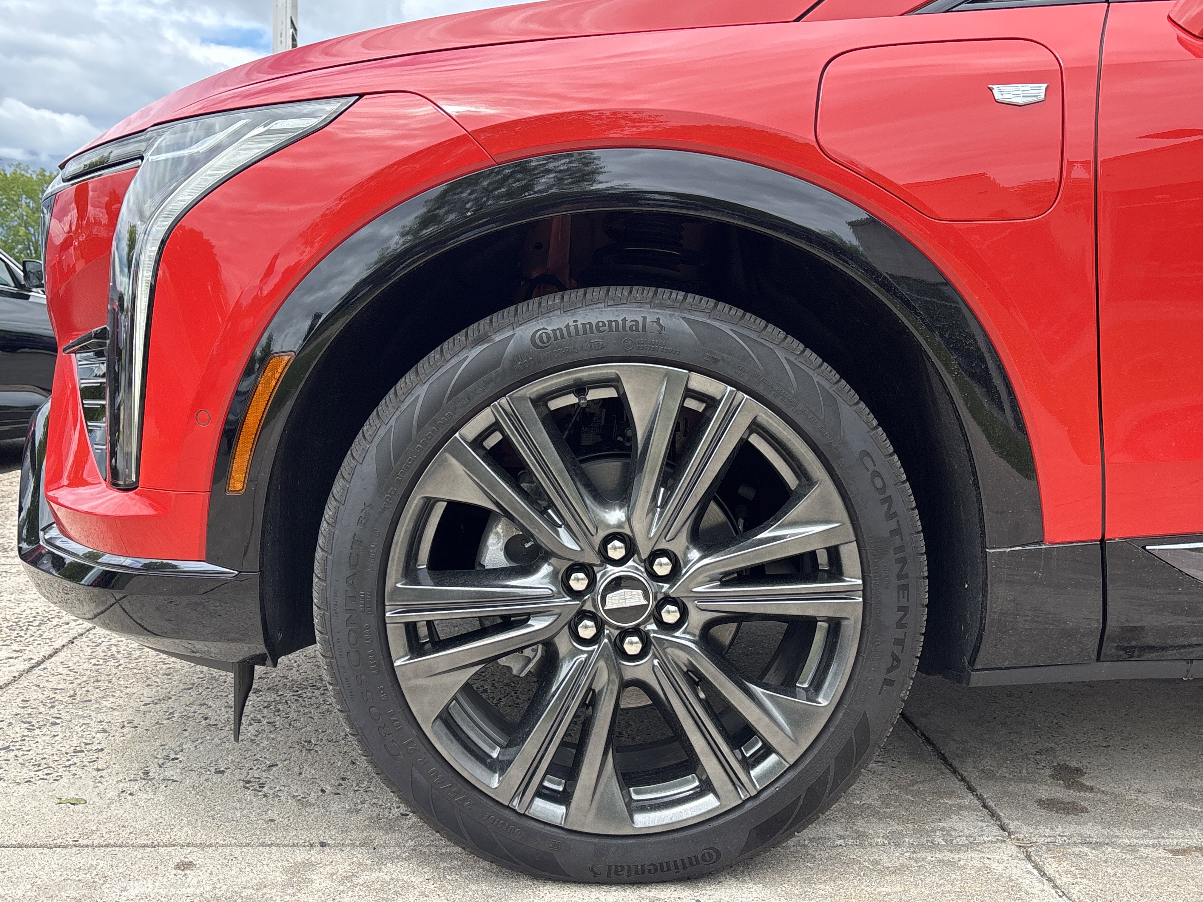 2025 Cadillac OPTIQ Sport 2