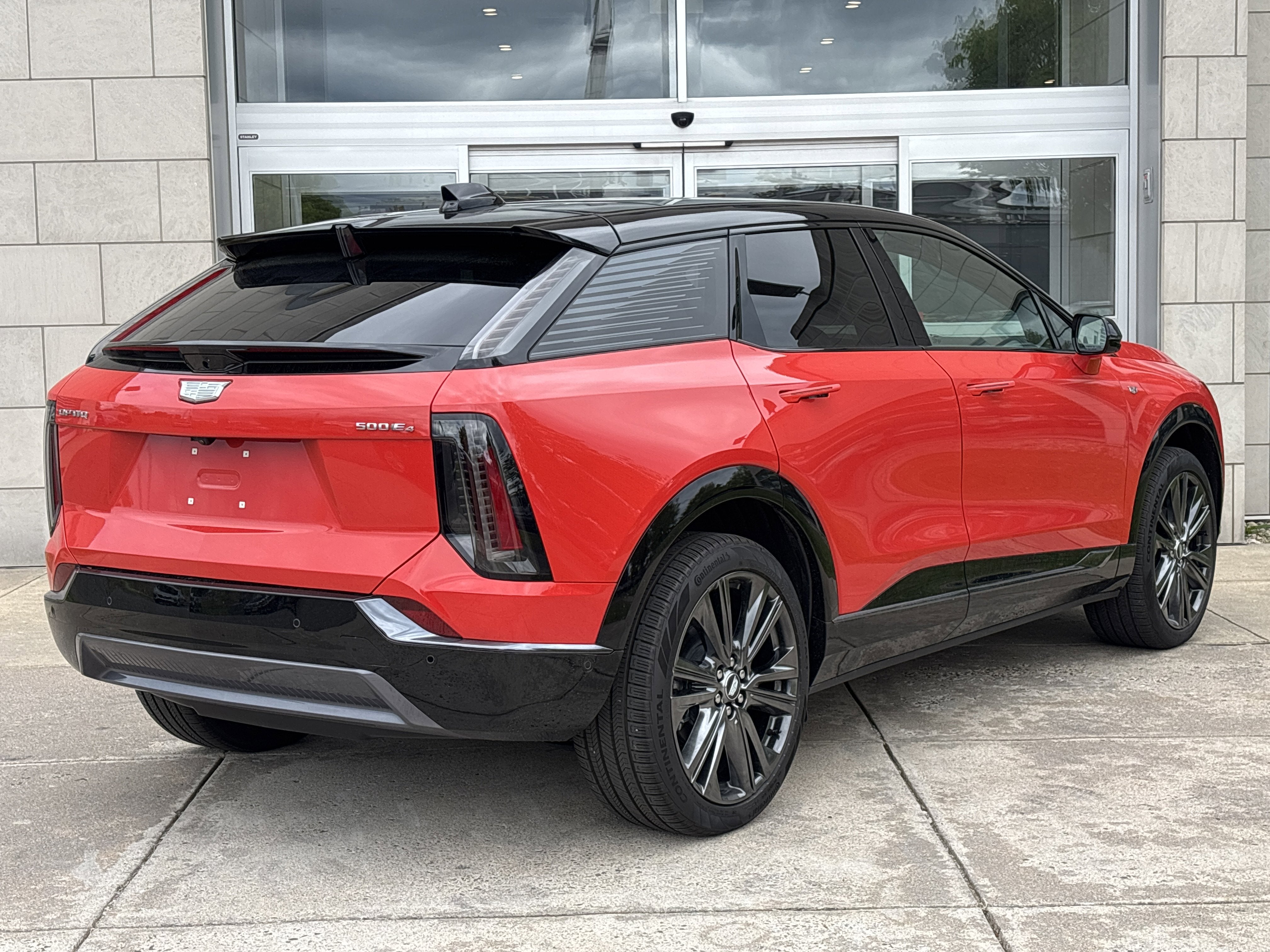 2025 Cadillac OPTIQ Sport 2