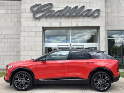 2025 Cadillac OPTIQ Sport 2