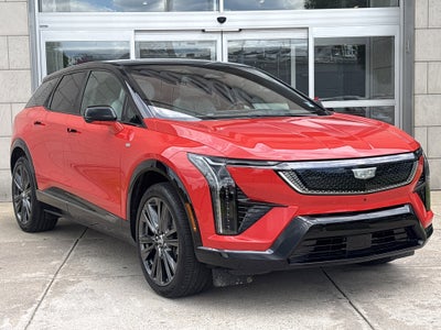 2025 Cadillac OPTIQ Sport 2