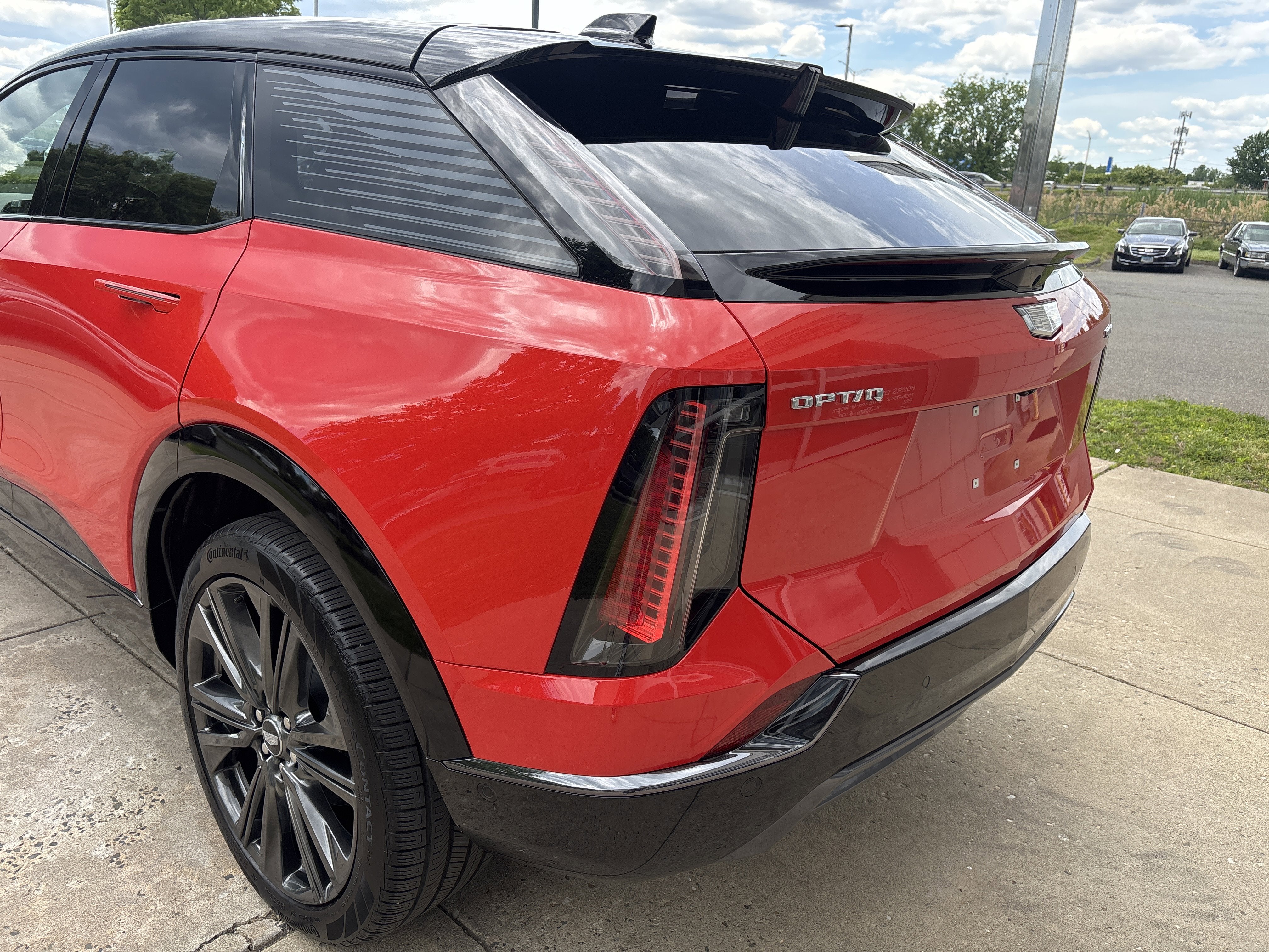 2025 Cadillac OPTIQ Sport 2