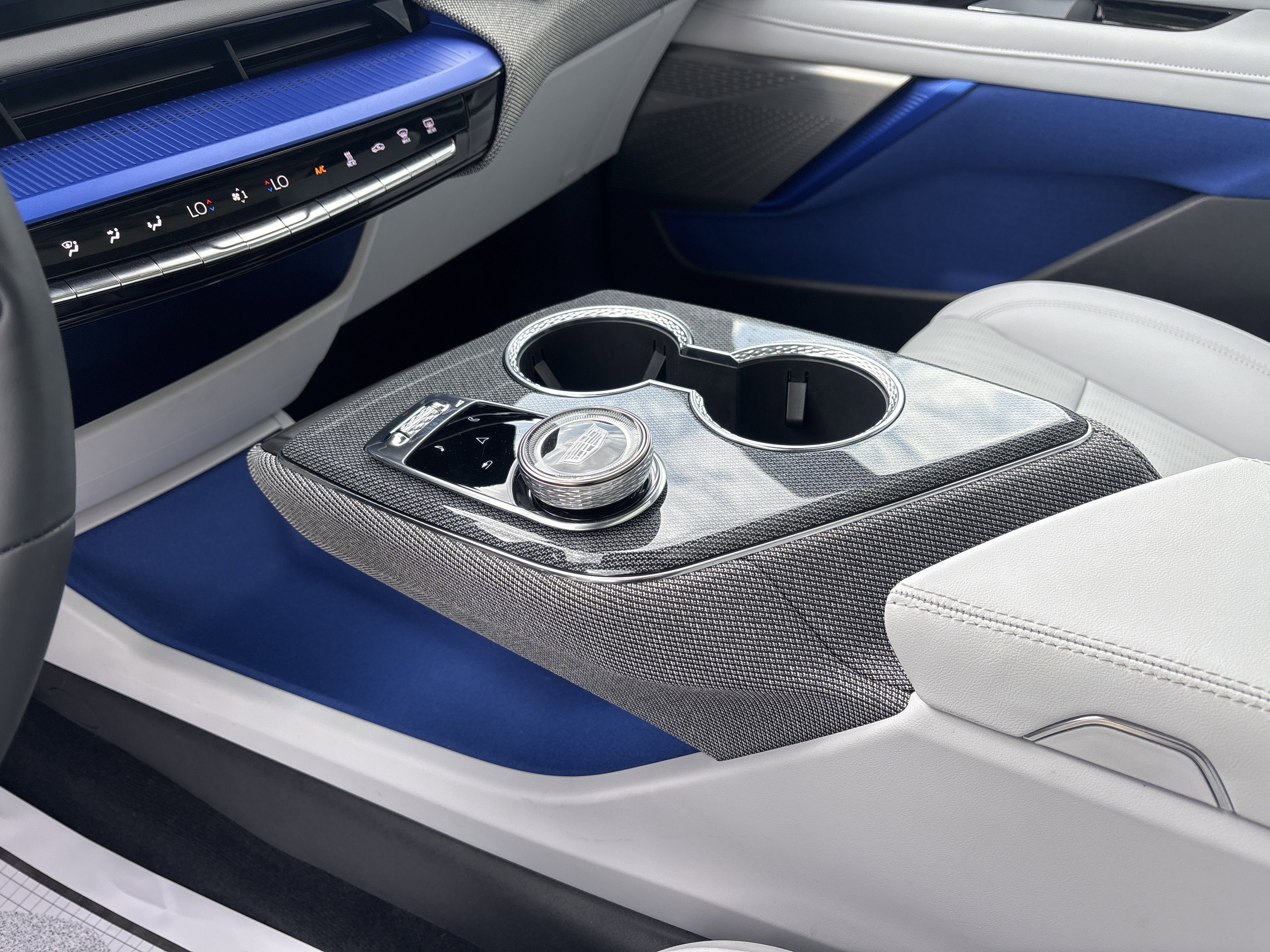 2025 Cadillac OPTIQ Sport 2