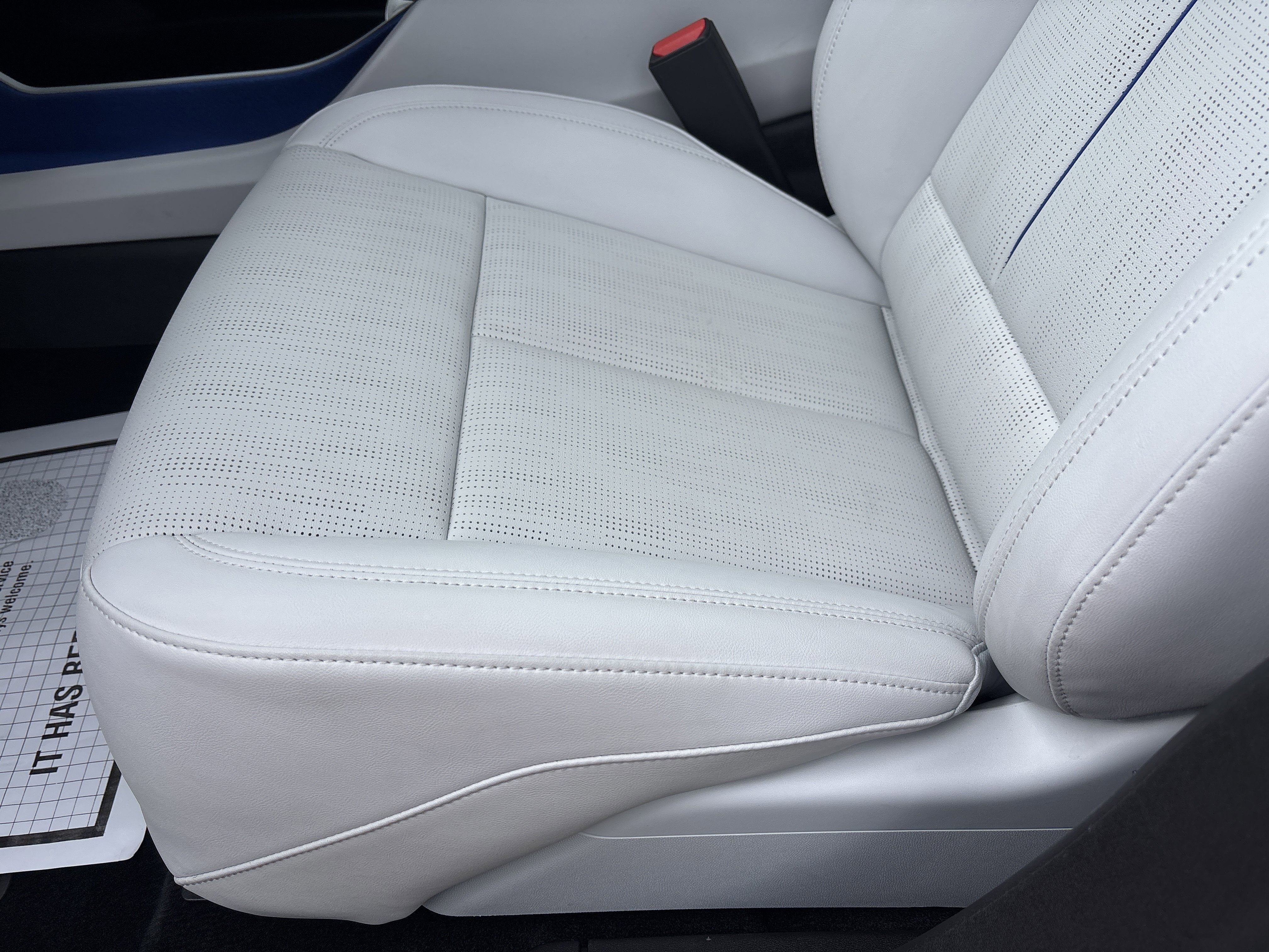 2025 Cadillac OPTIQ Sport 2
