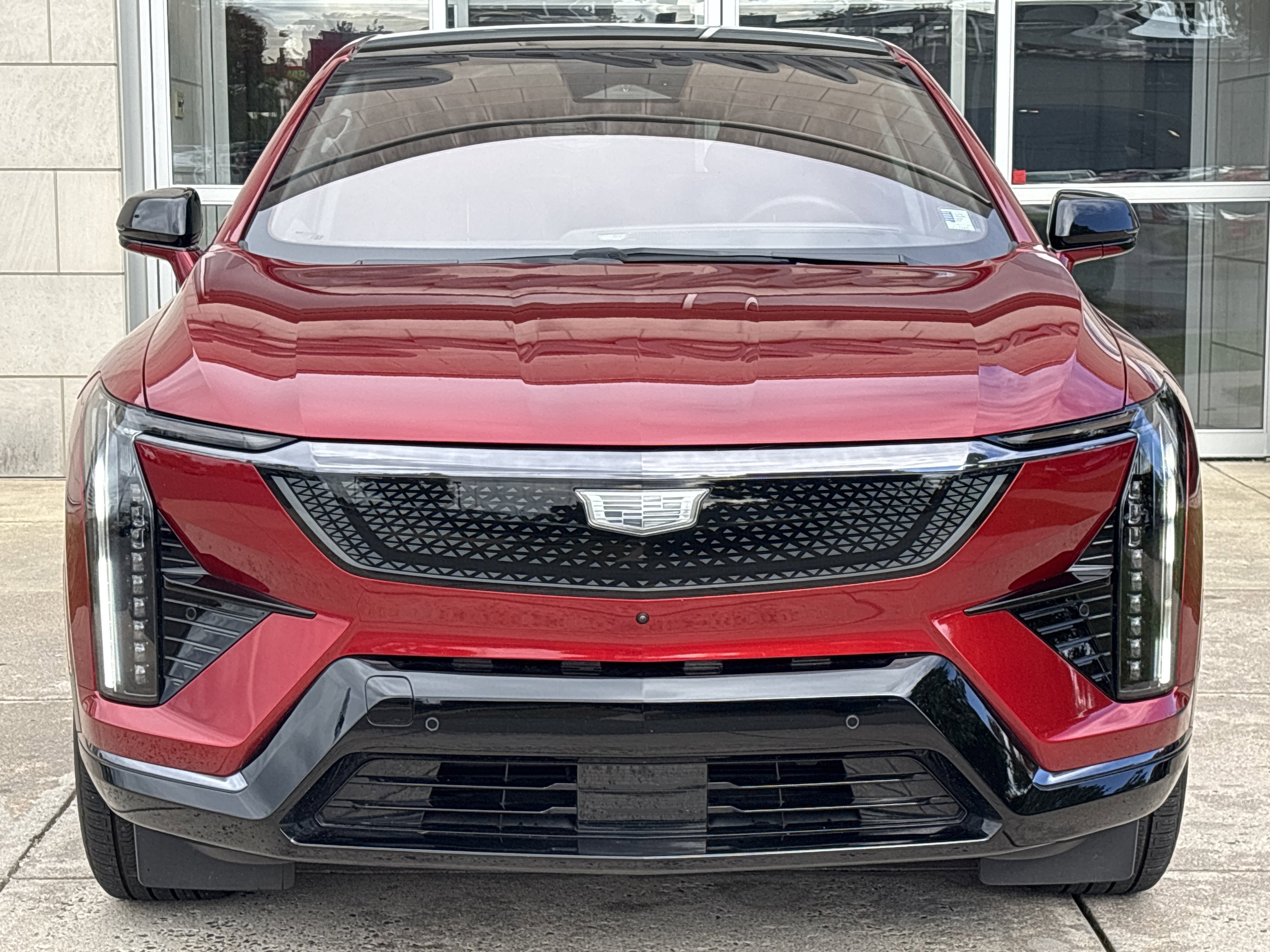 2025 Cadillac OPTIQ Sport 2