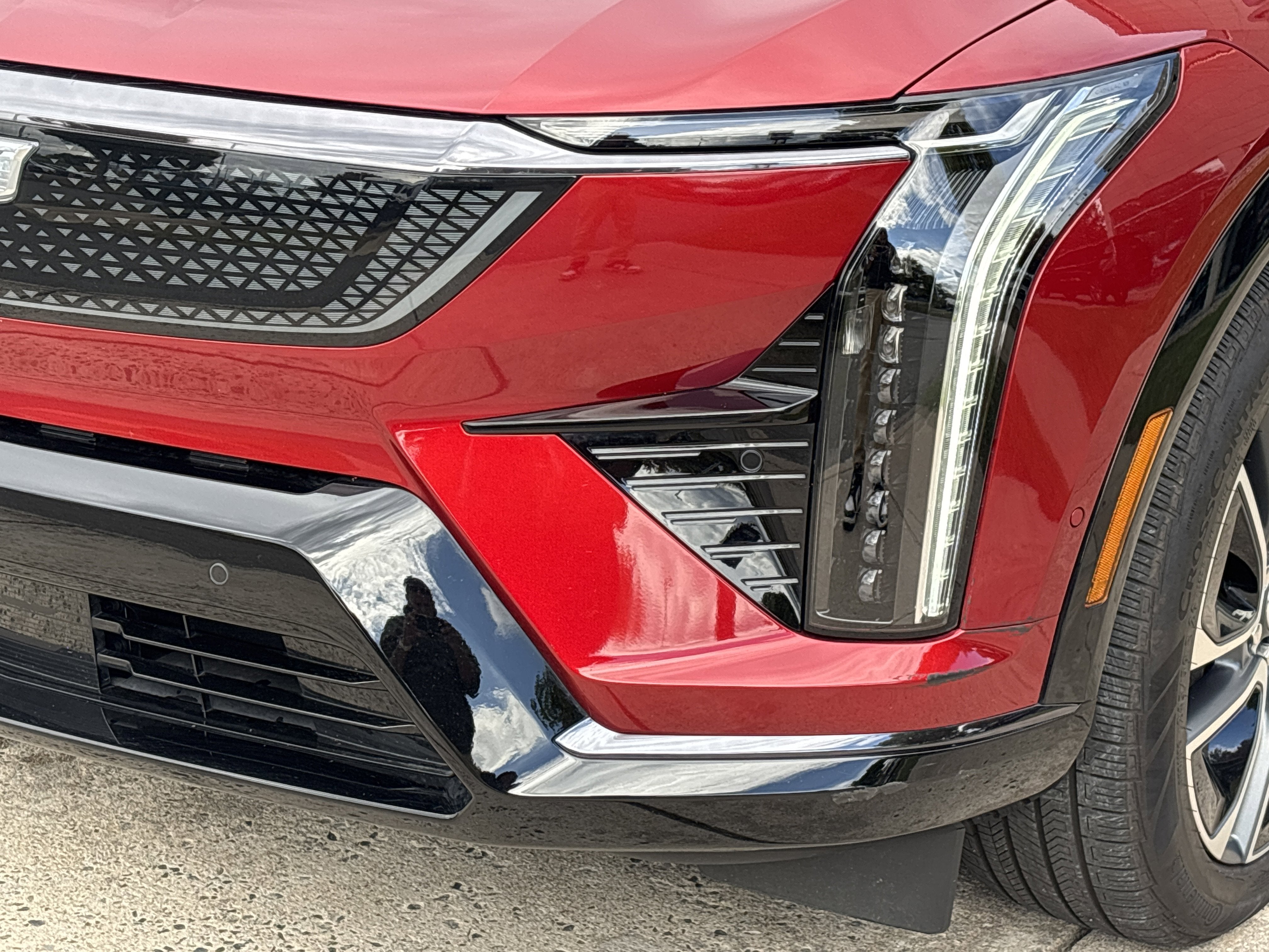 2025 Cadillac OPTIQ Sport 2