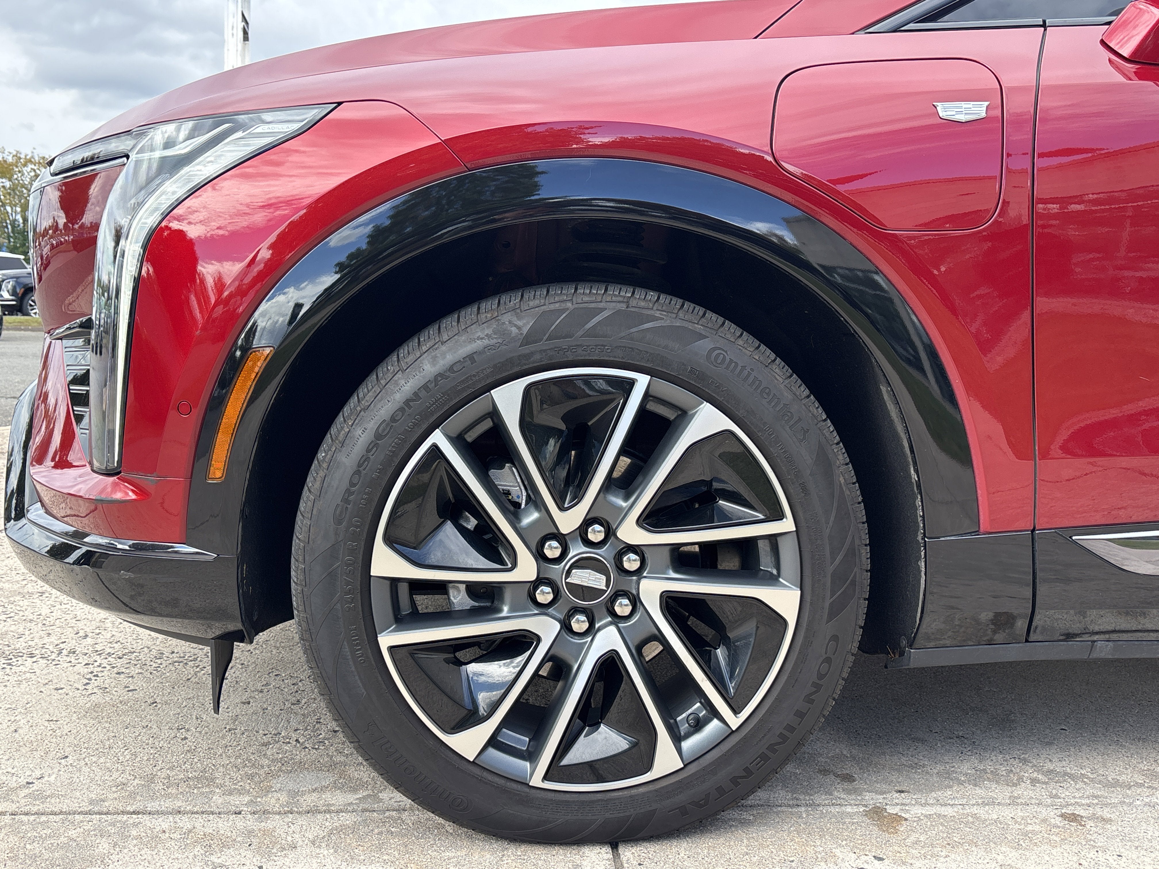 2025 Cadillac OPTIQ Sport 2