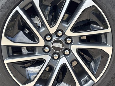 2025 Cadillac OPTIQ Sport 2