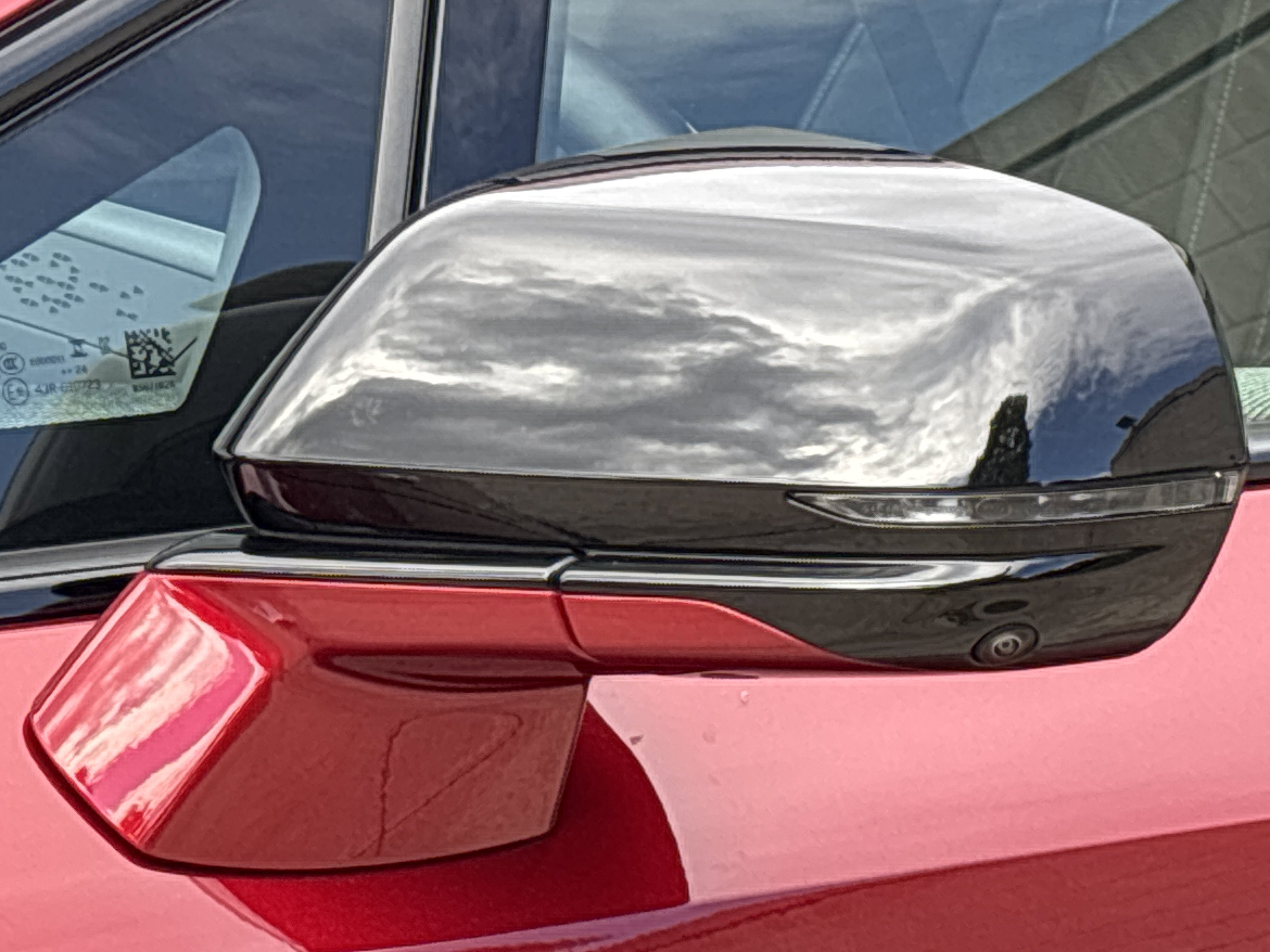 2025 Cadillac OPTIQ Sport 2