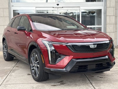 2025 Cadillac OPTIQ Sport 2