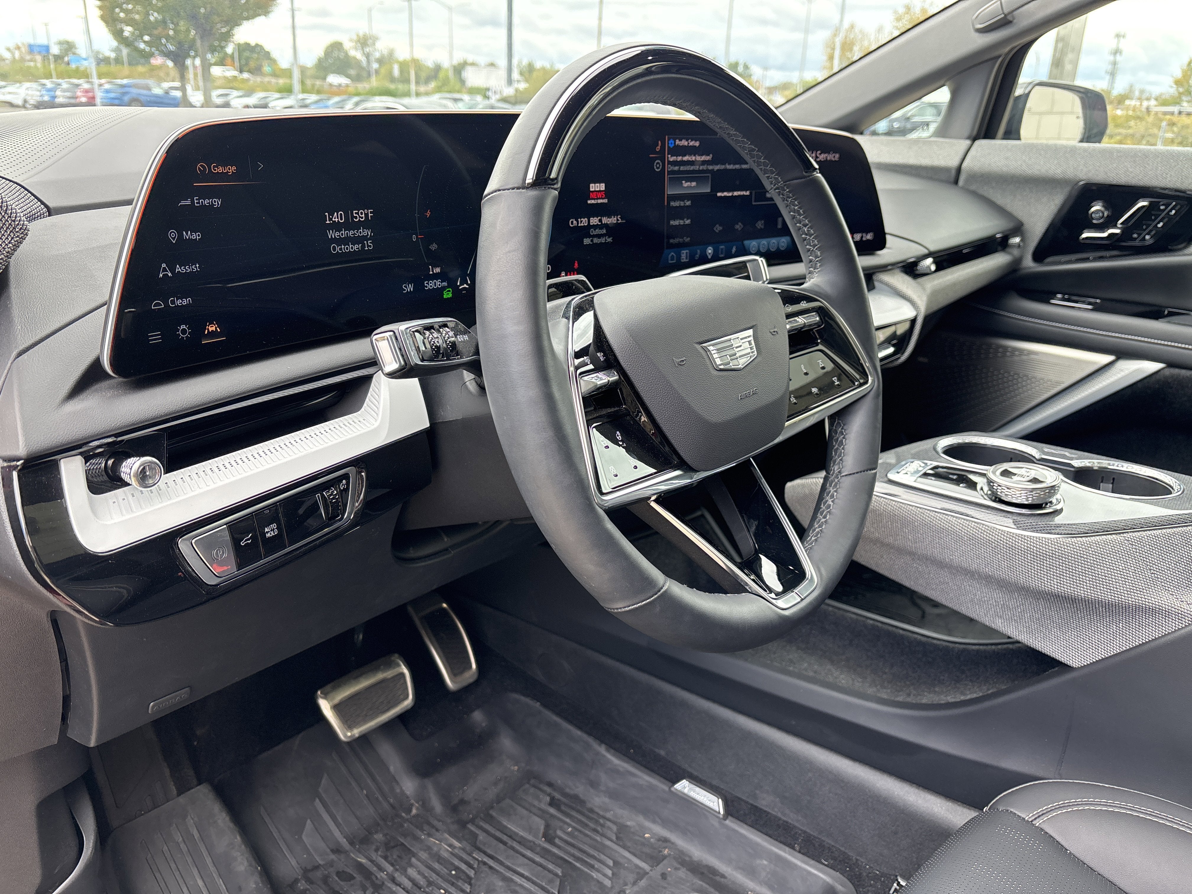 2025 Cadillac OPTIQ Sport 2