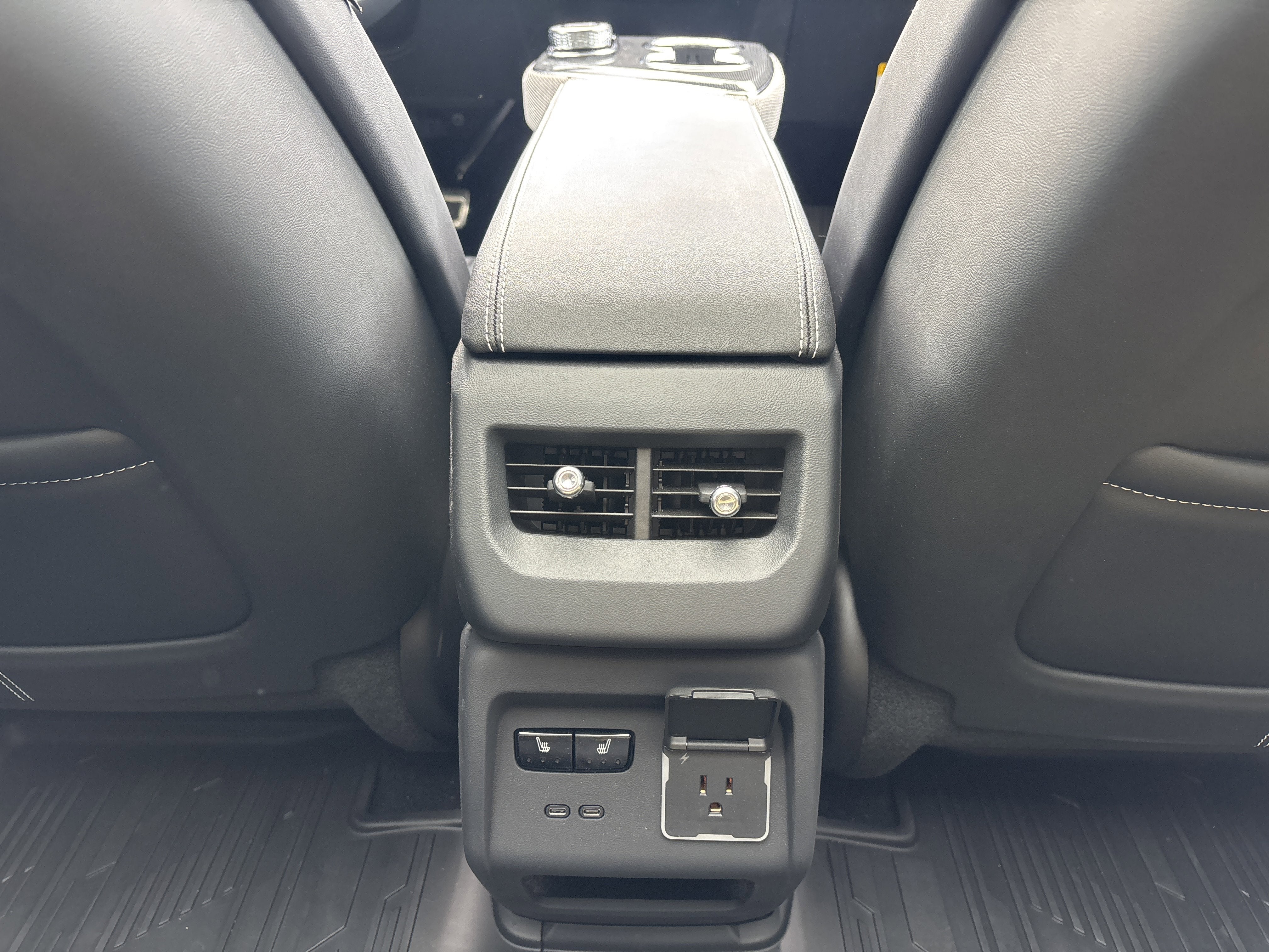 2025 Cadillac OPTIQ Sport 2