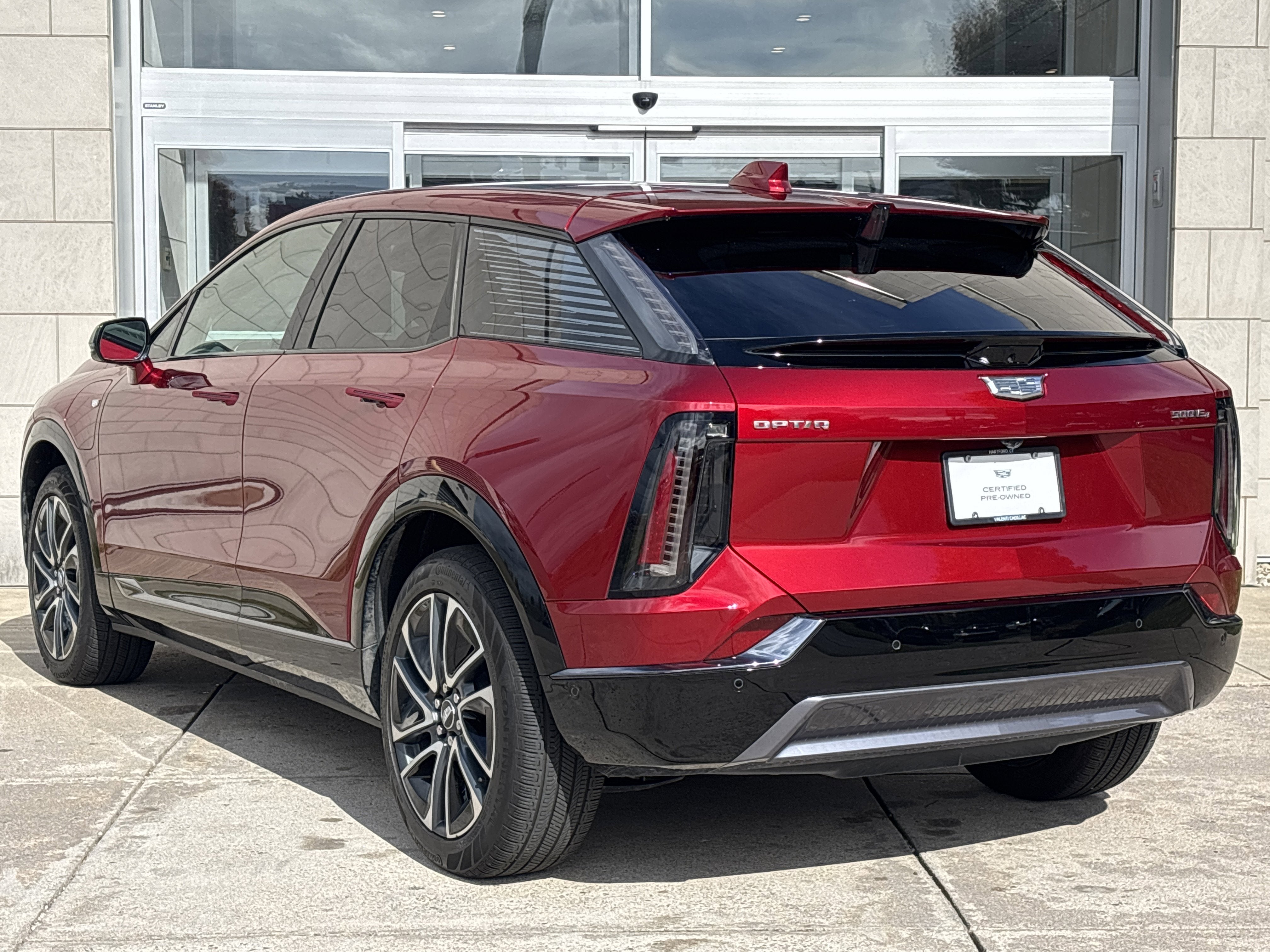 2025 Cadillac OPTIQ Sport 2