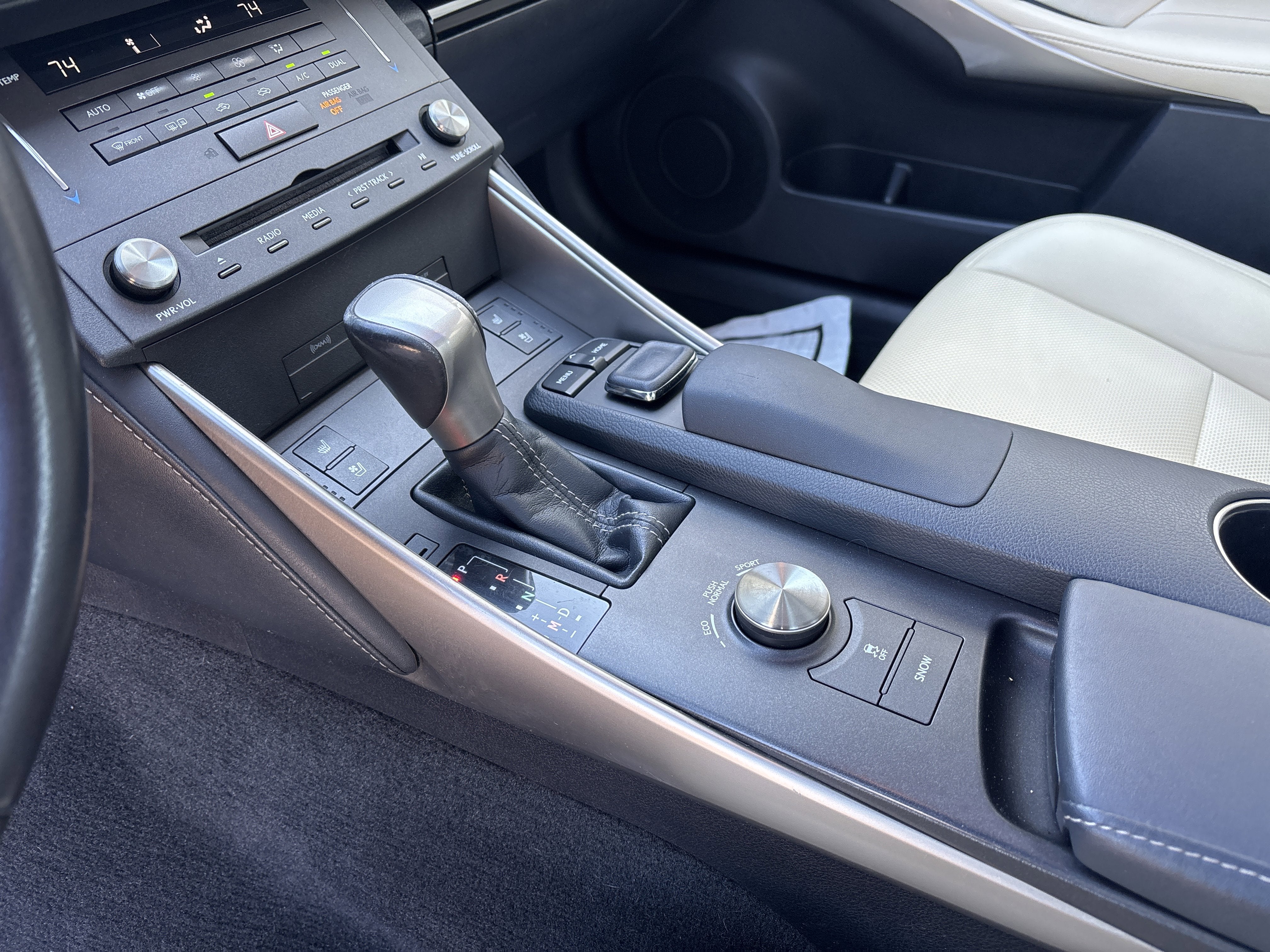 2015 Lexus IS 250 4DR SDN AWD
