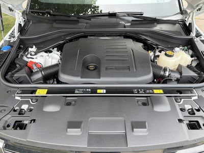 2025 Land Rover Range Rover Sport SE