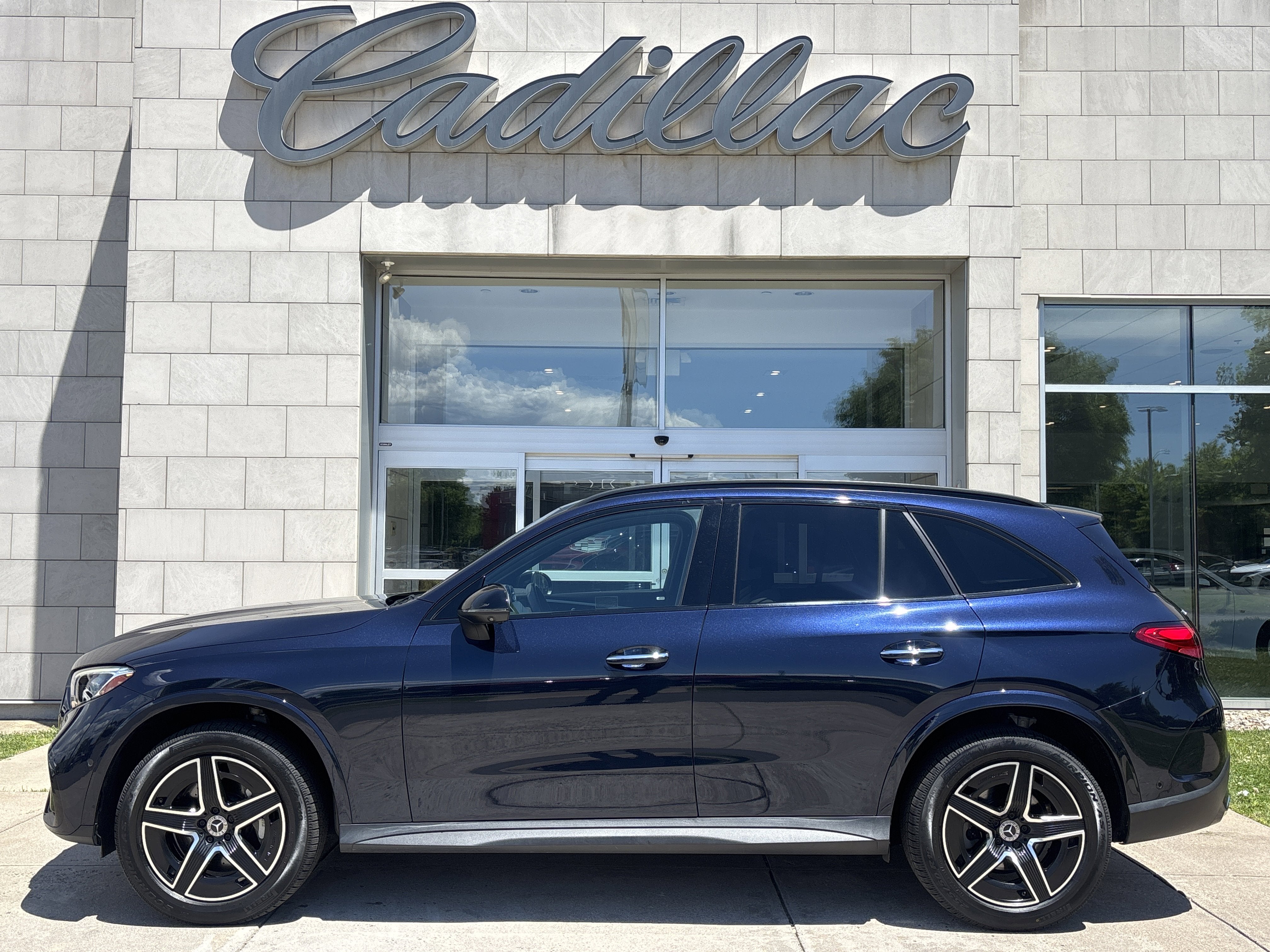 2023 Mercedes-Benz GLC GLC 300