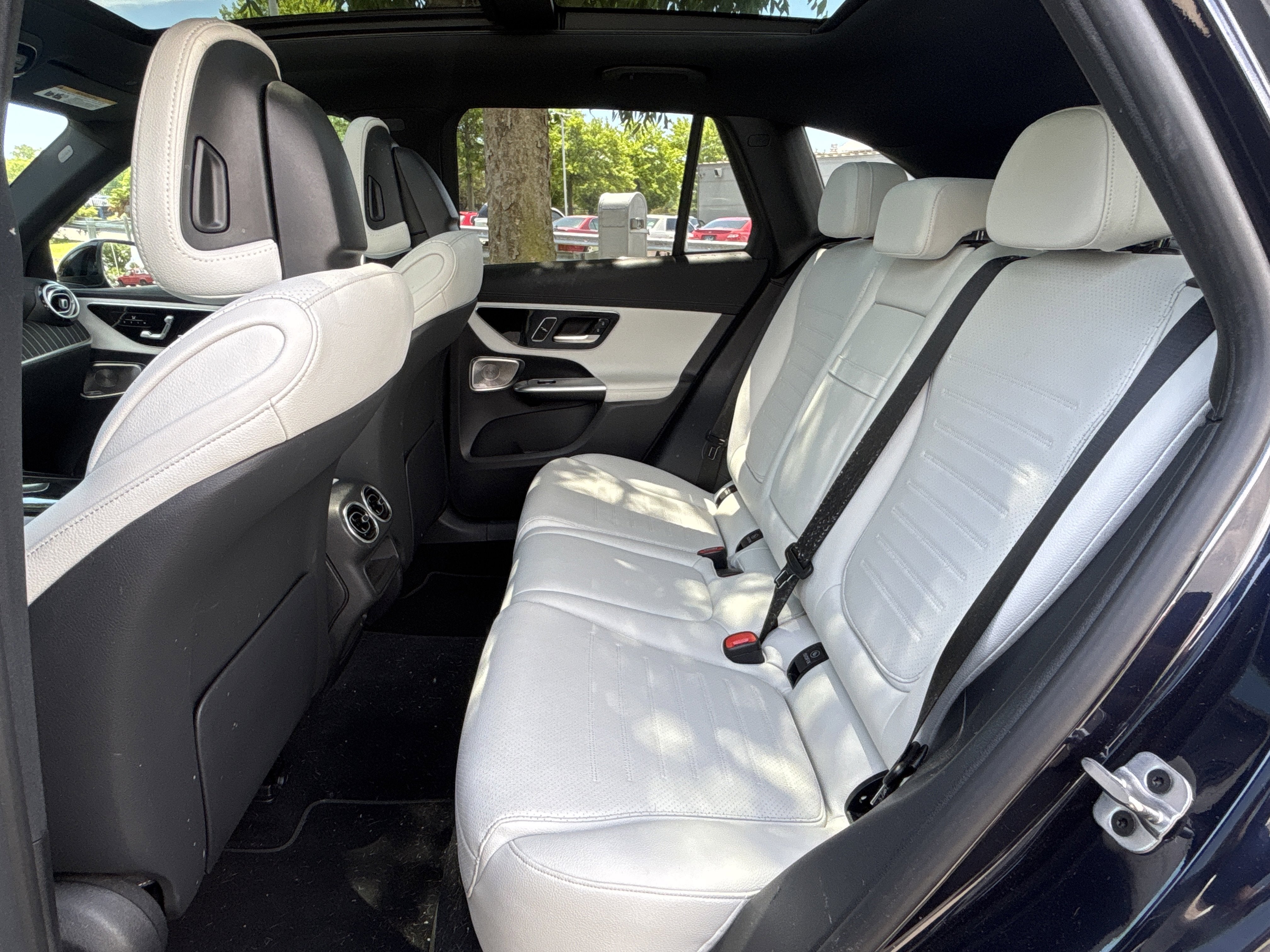 2023 Mercedes-Benz GLC GLC 300