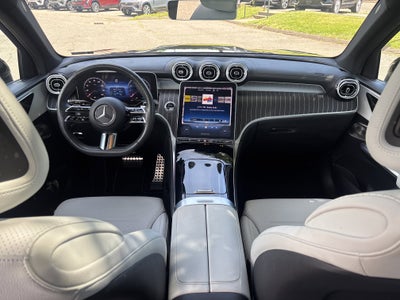 2023 Mercedes-Benz GLC GLC 300